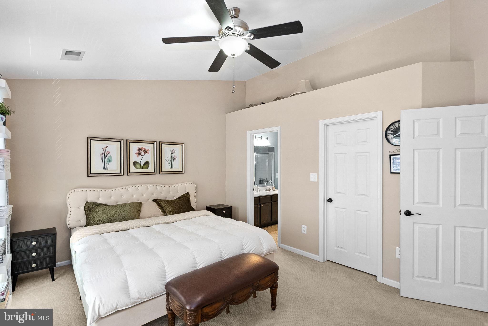 AMBER SPRING CONDOMINIUMS - Residential