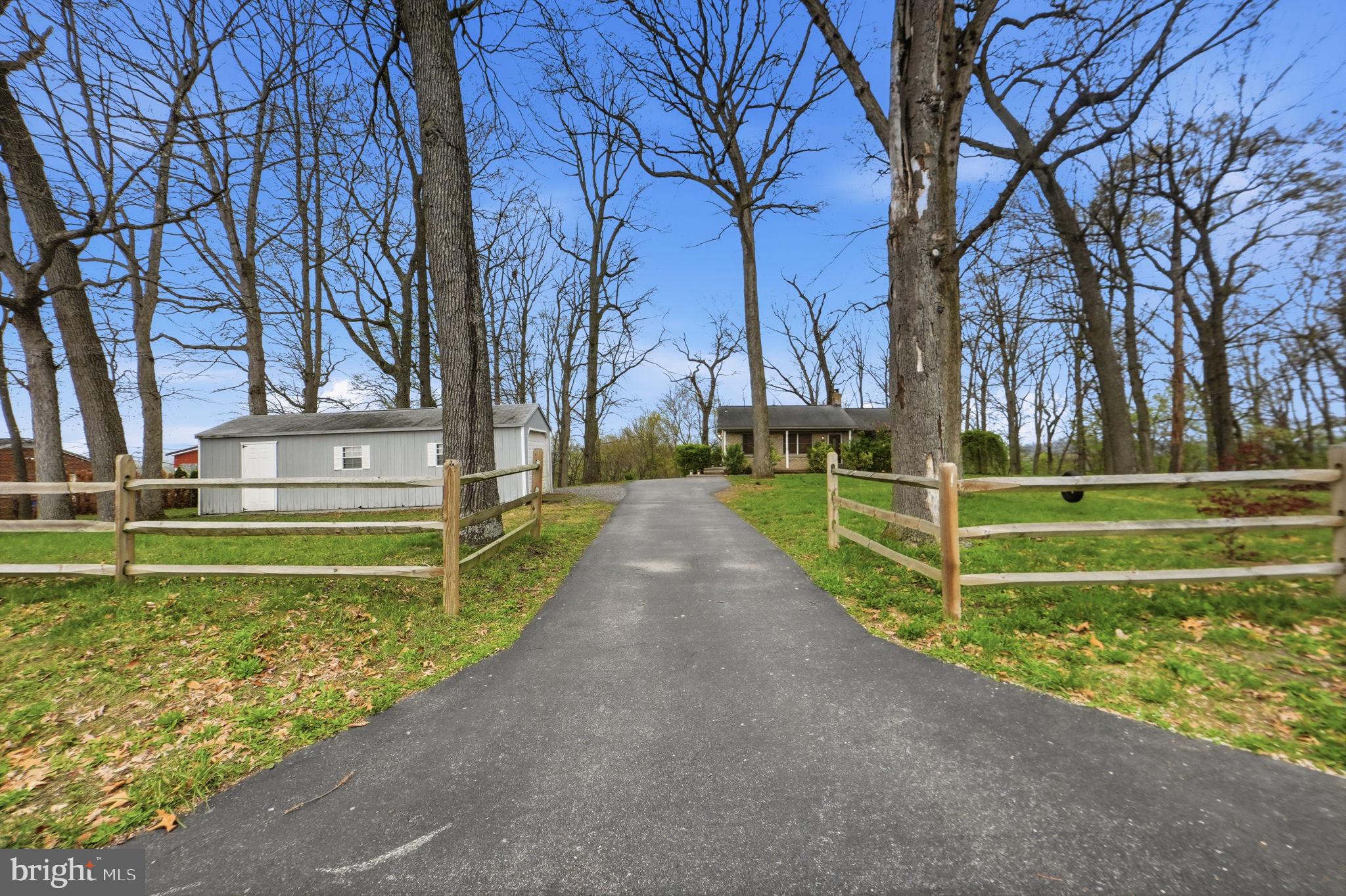 NEW MIDWAY - Residential