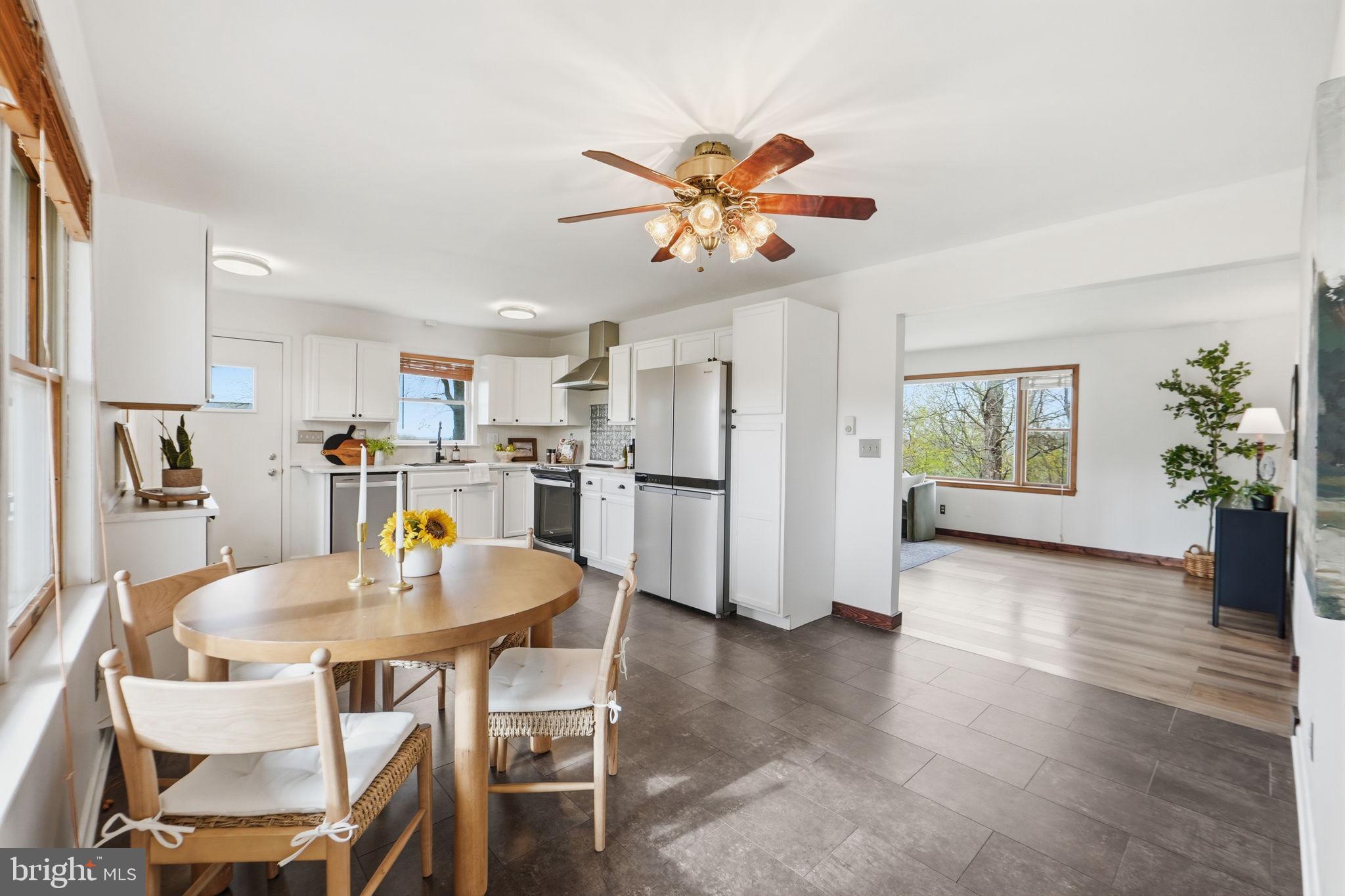 11818 CASH SMITH ROAD