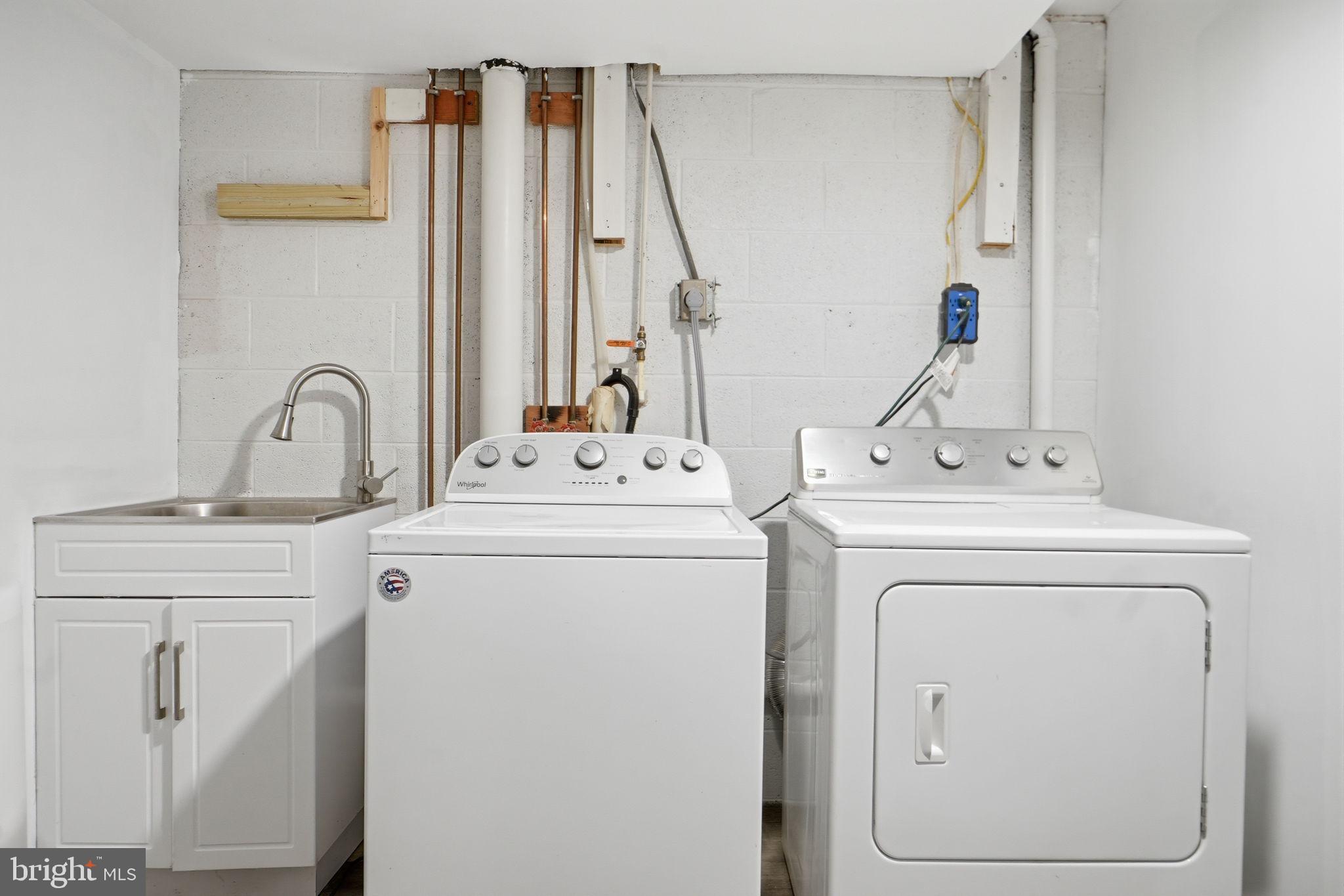 NEW MIDWAY - Residential