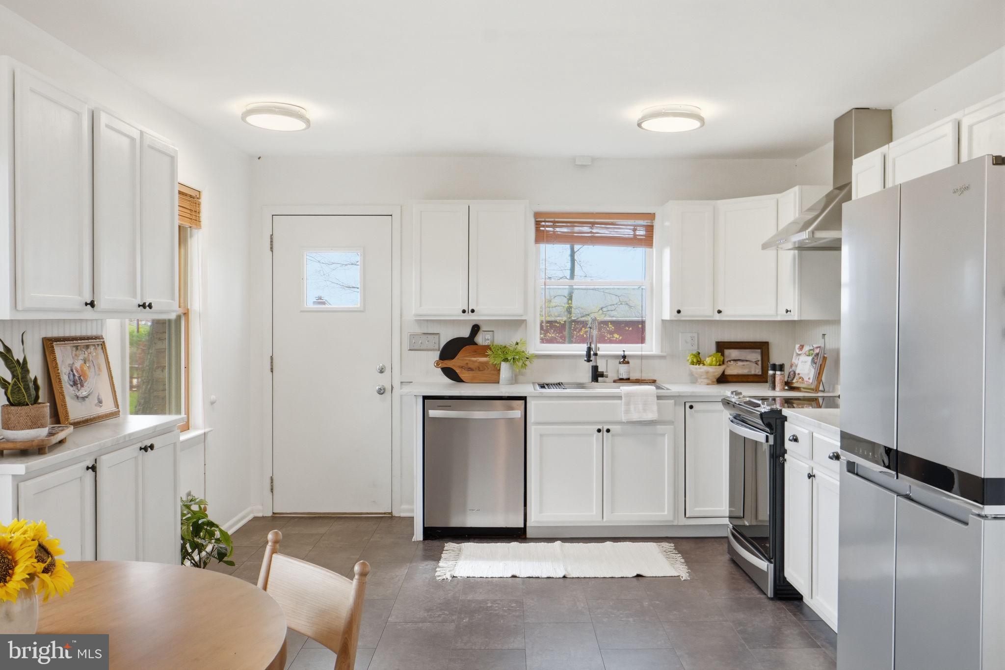 11818 CASH SMITH ROAD