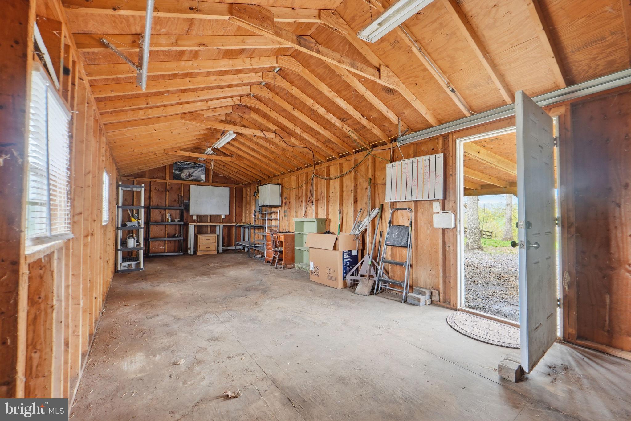 NEW MIDWAY - Residential