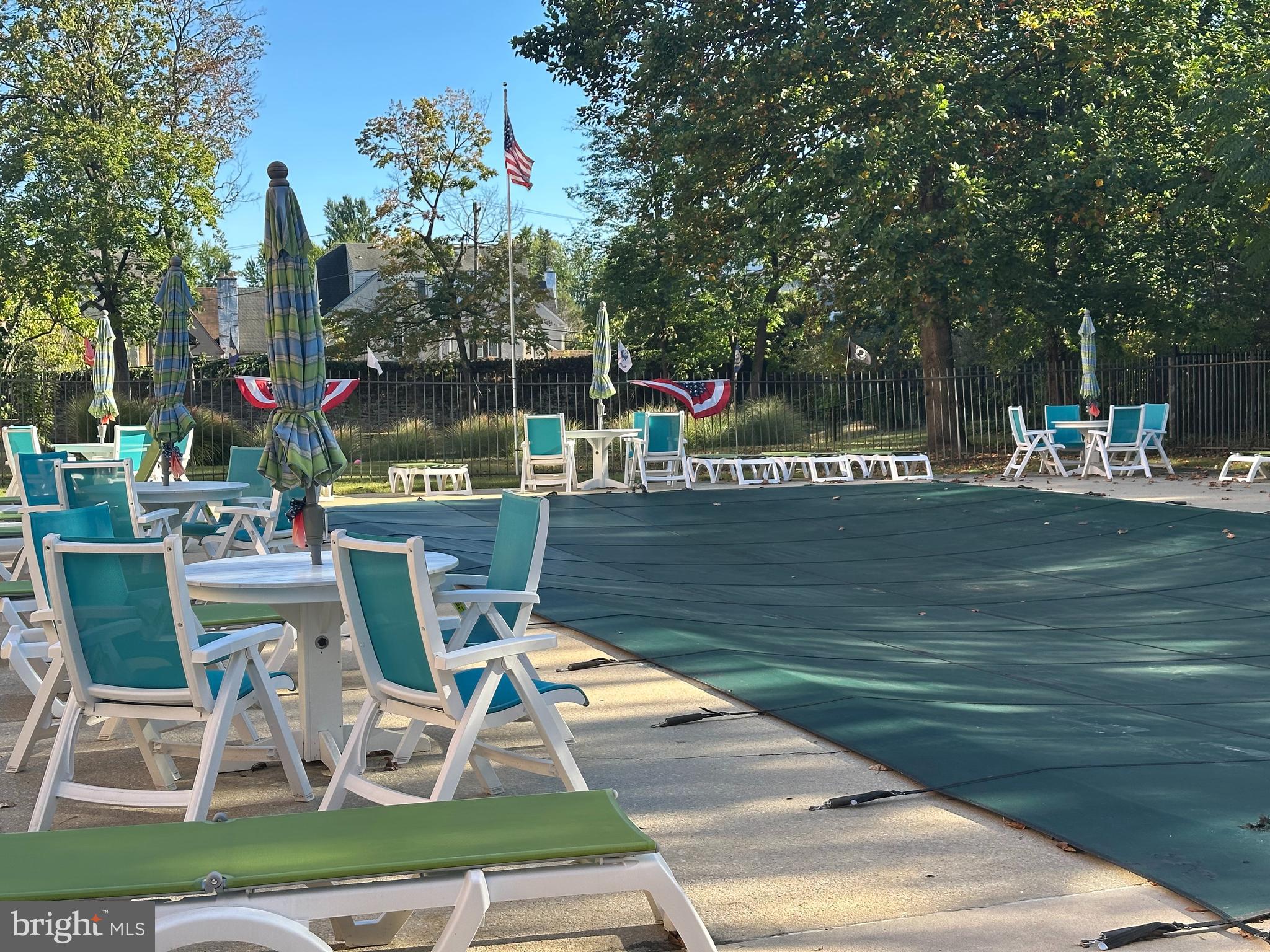 LATCHS LANE - Residential