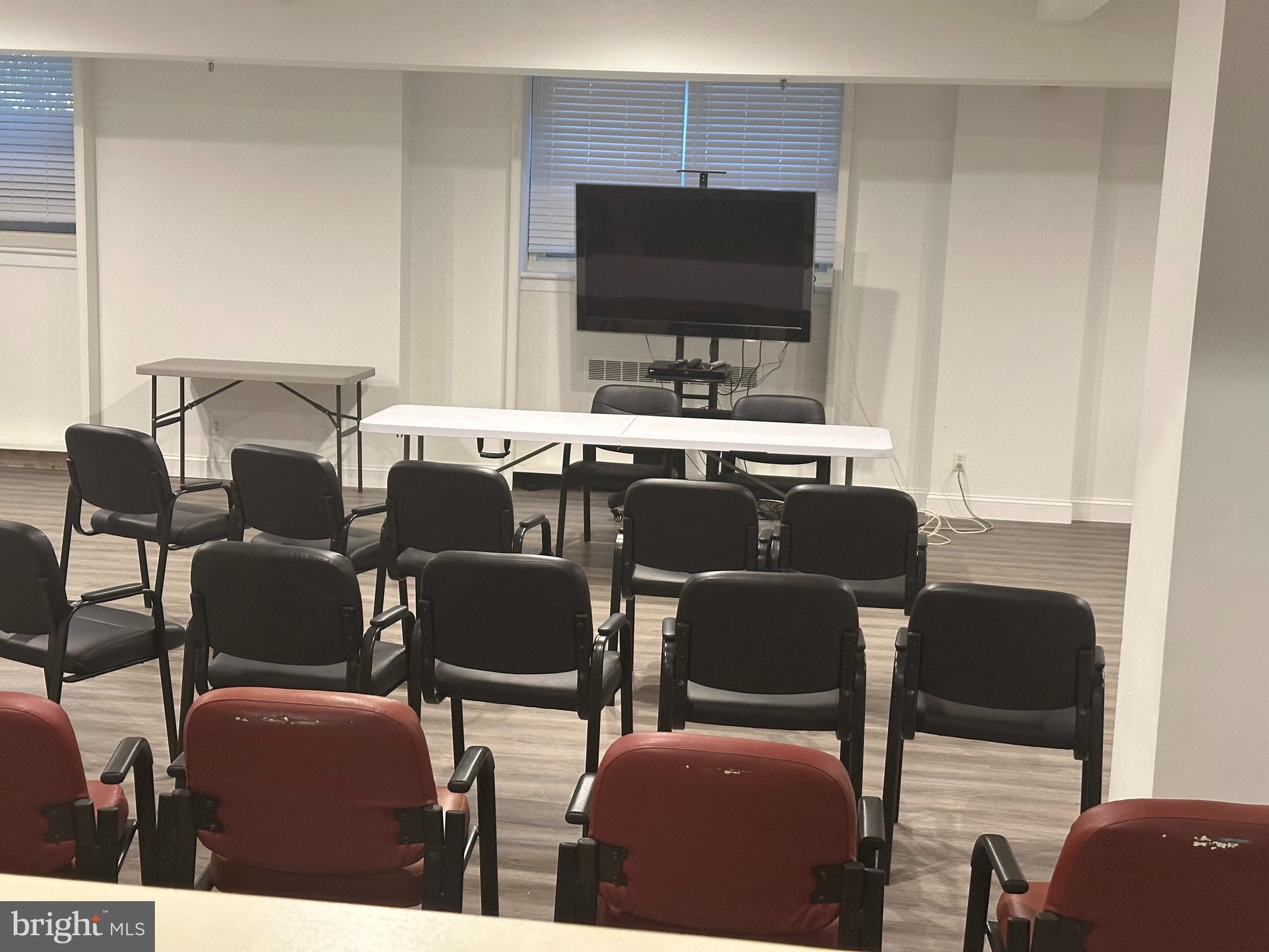 LATCHS LANE - Residential