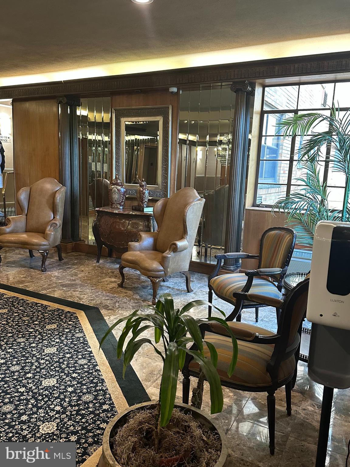 LATCHS LANE - Residential