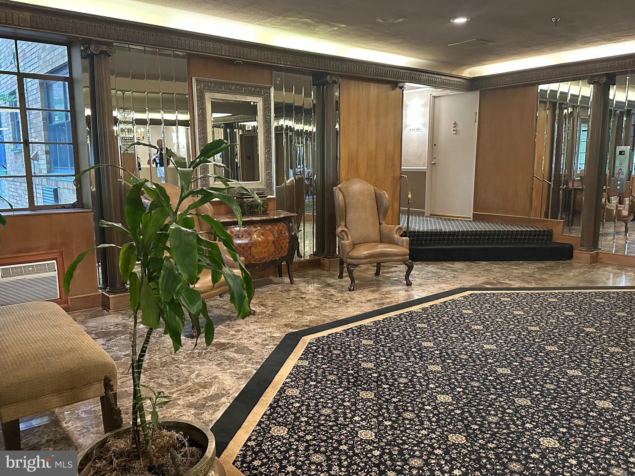 LATCHS LANE - Residential