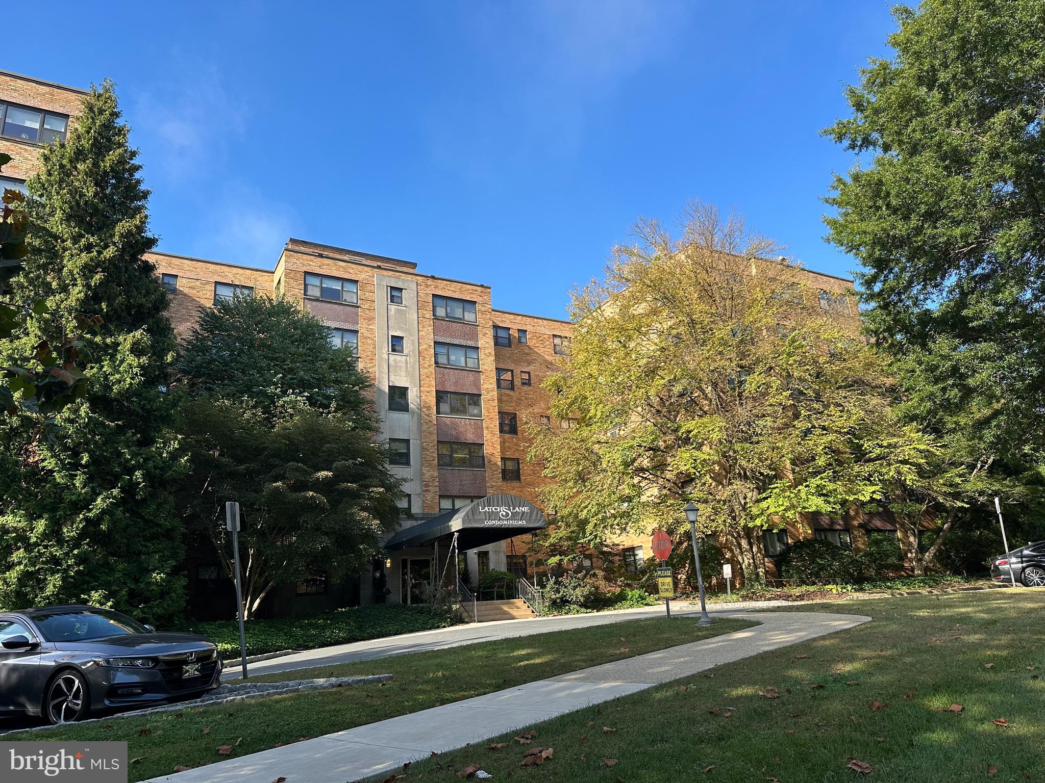 LATCHS LANE - Residential