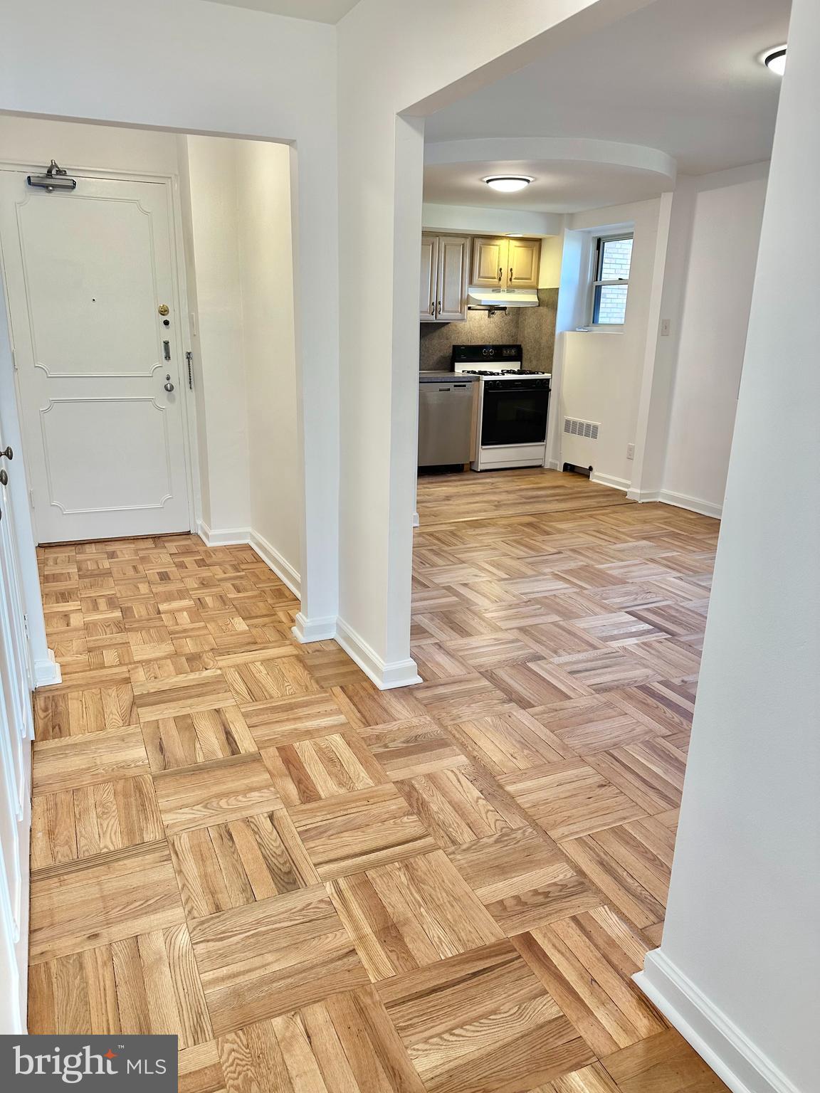 LATCHS LANE - Residential