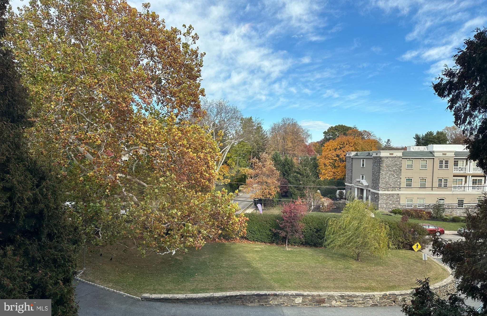 LATCHS LANE - Residential