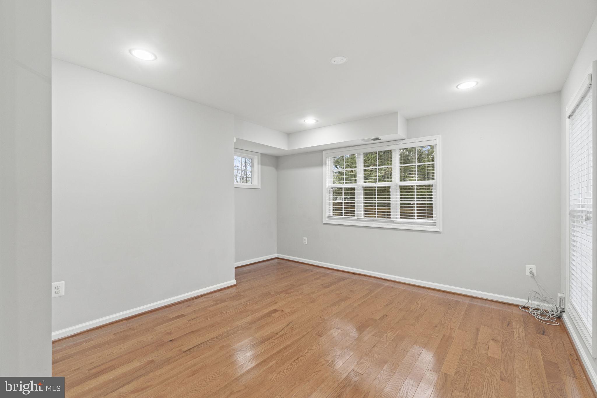 BEL AIR - Residential