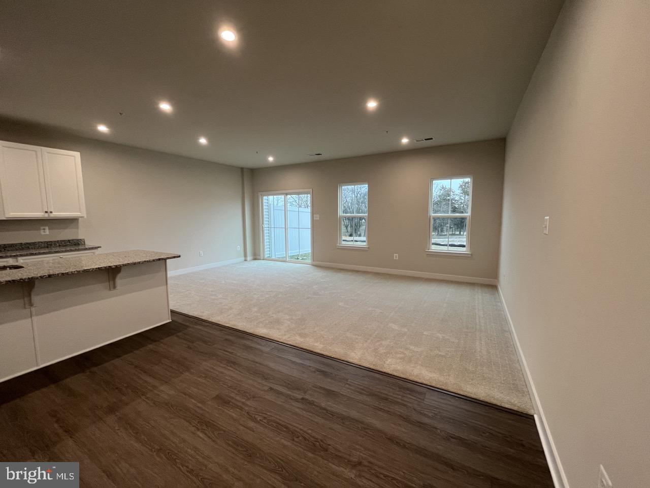 ROLLING HILLS - Residential Lease