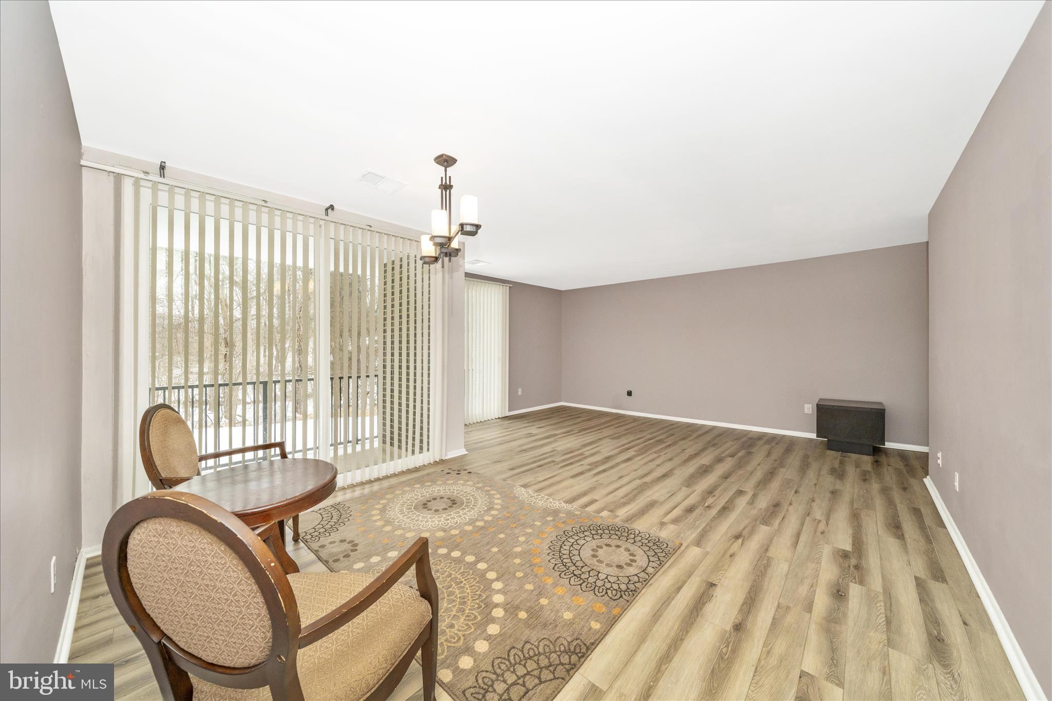 PINES CONDOMINIUM - Residential