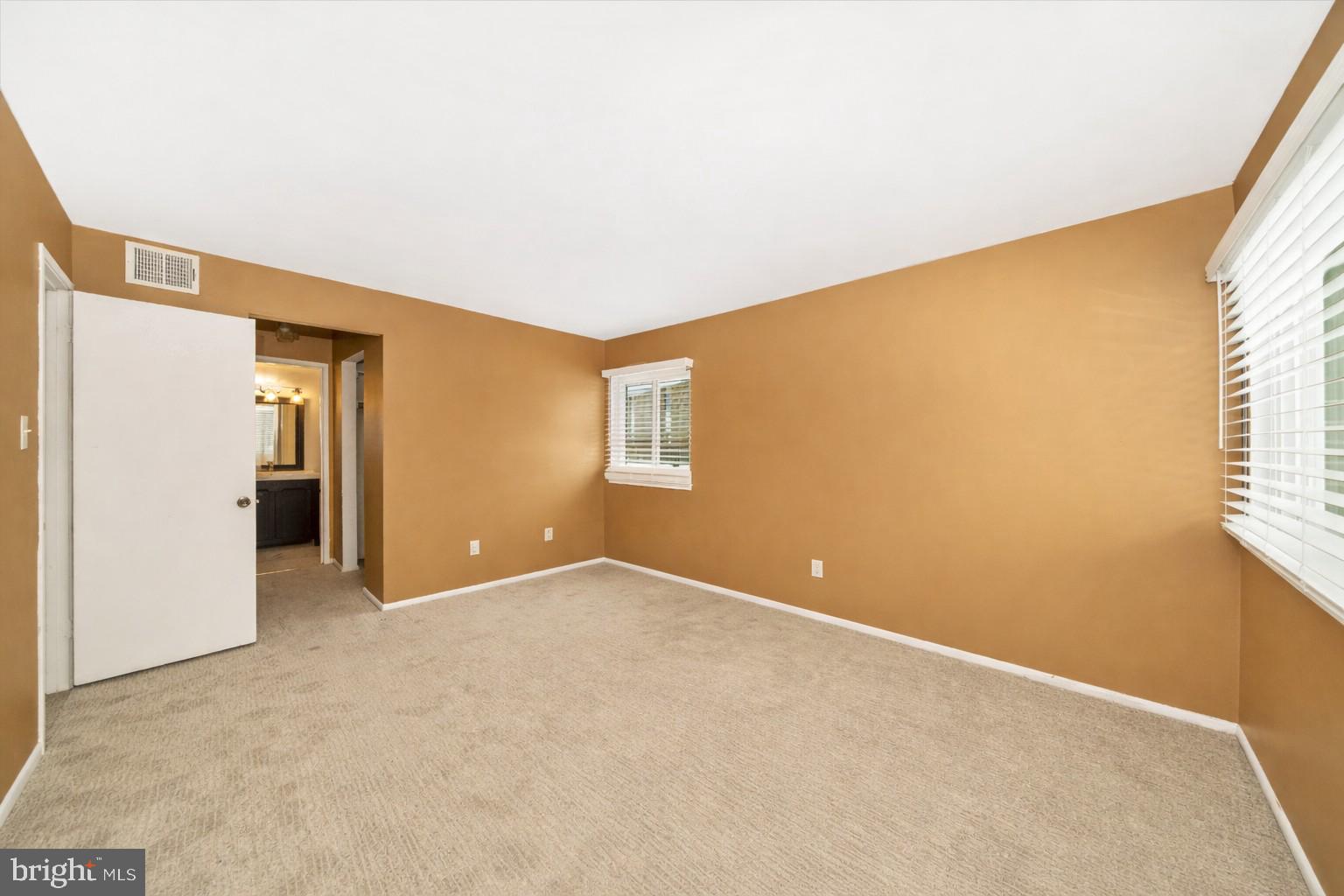 PINES CONDOMINIUM - Residential