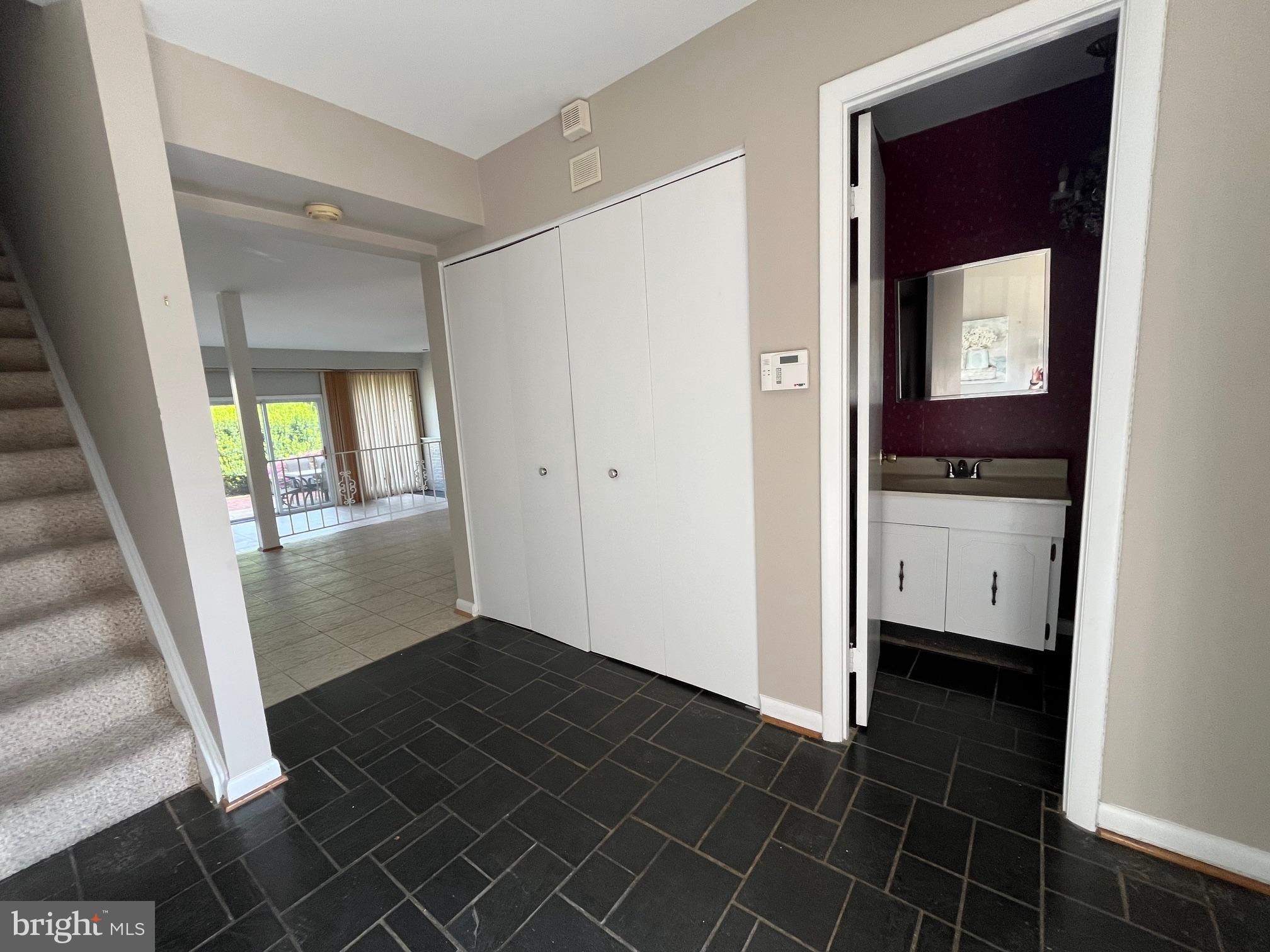 PARK VILLAGE - Residential