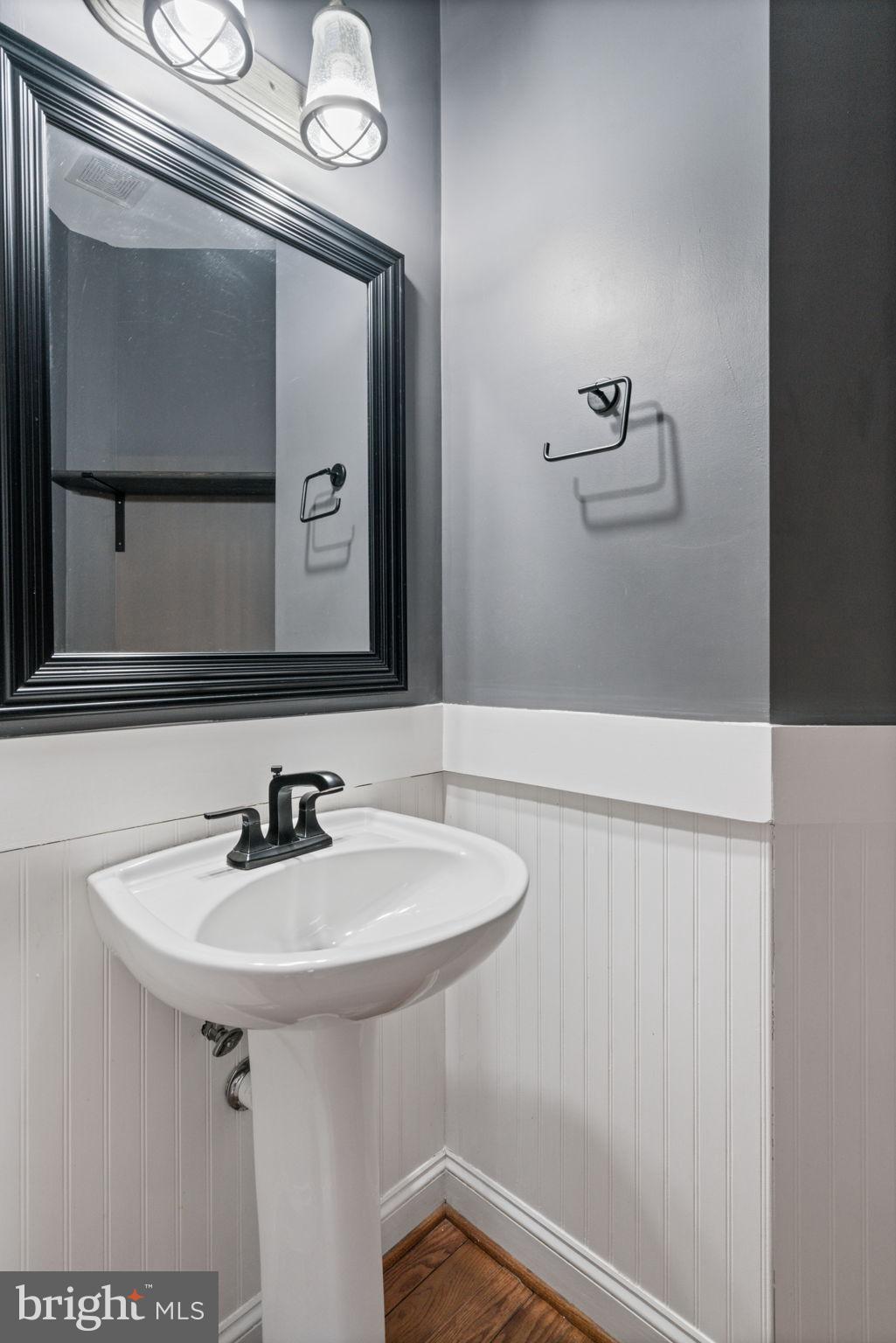 POTOMAC CROSSING - Residential