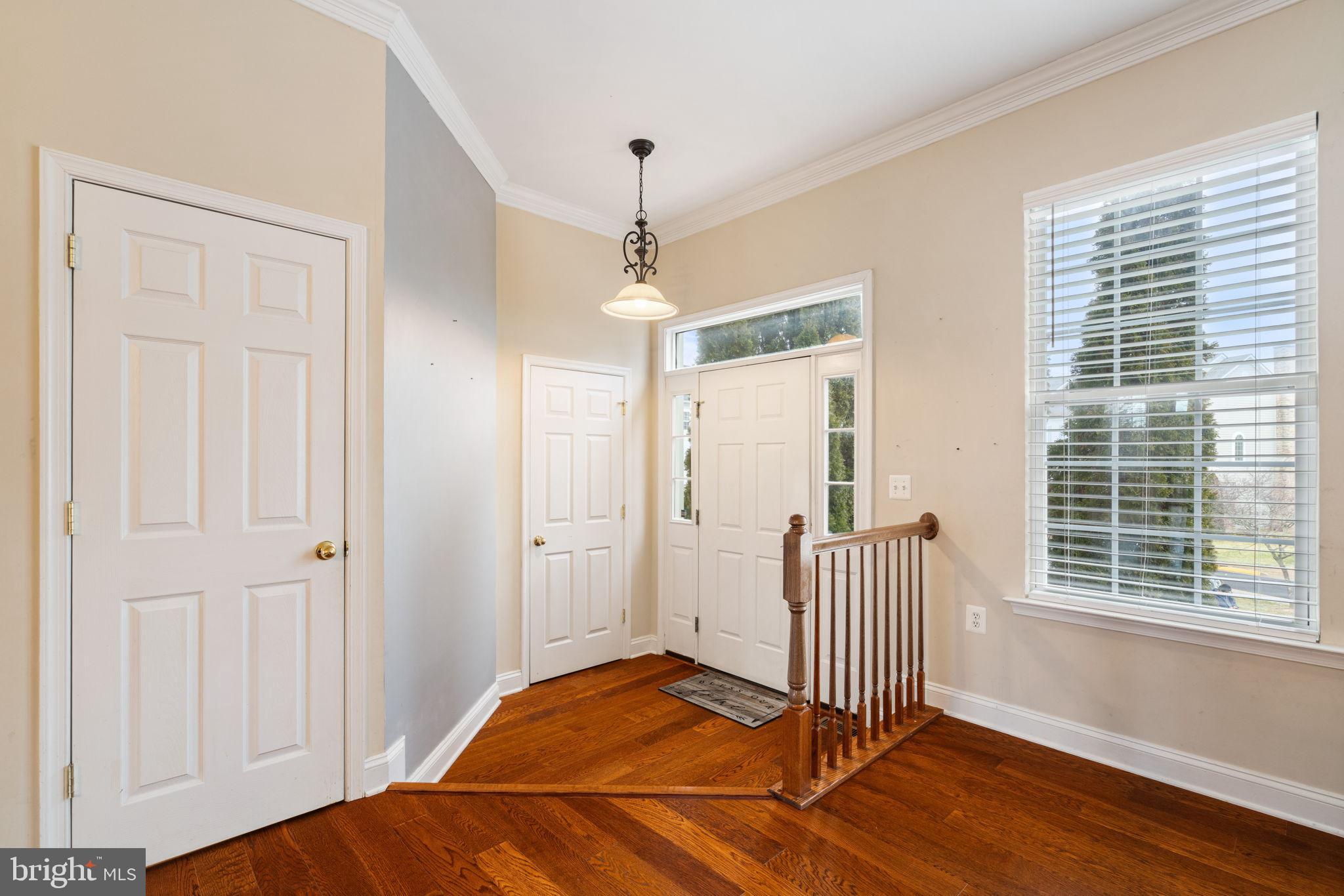 POTOMAC CROSSING - Residential