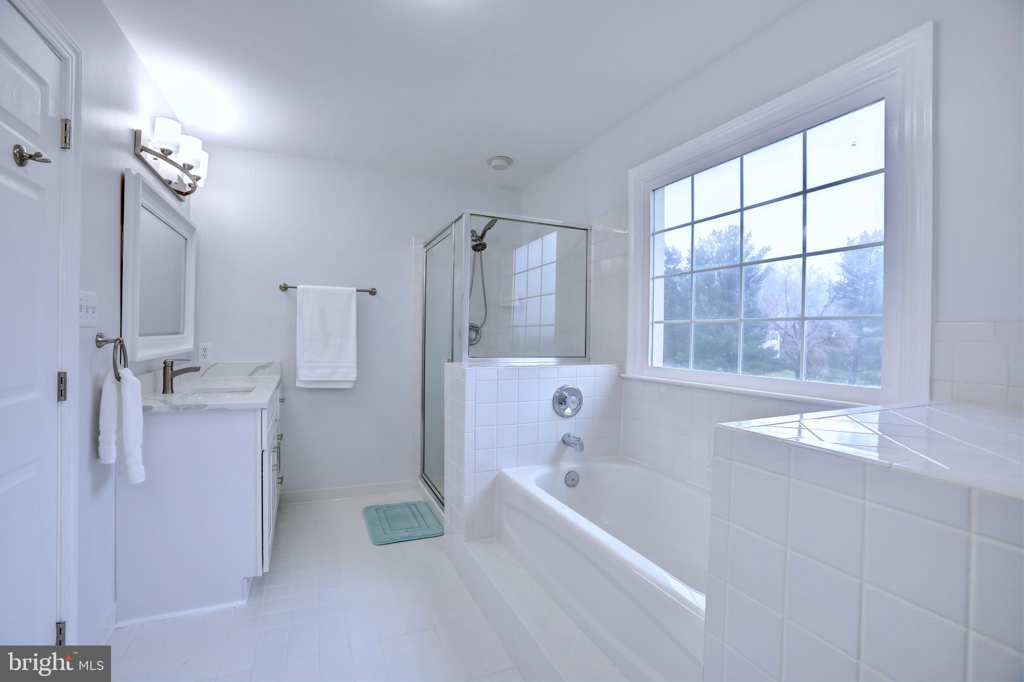 ESTATES AT LEETON MANOR - Residential