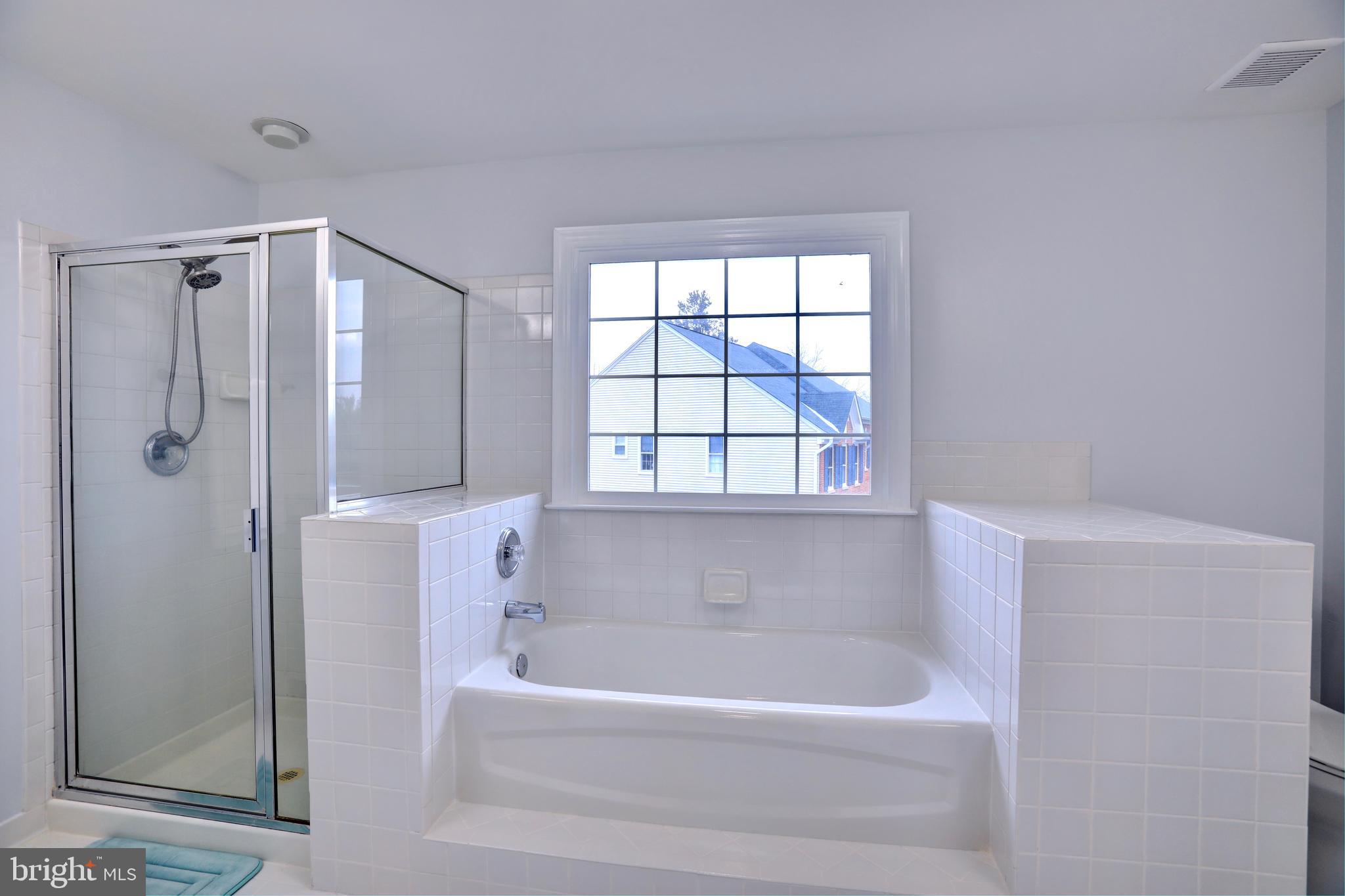 ESTATES AT LEETON MANOR - Residential