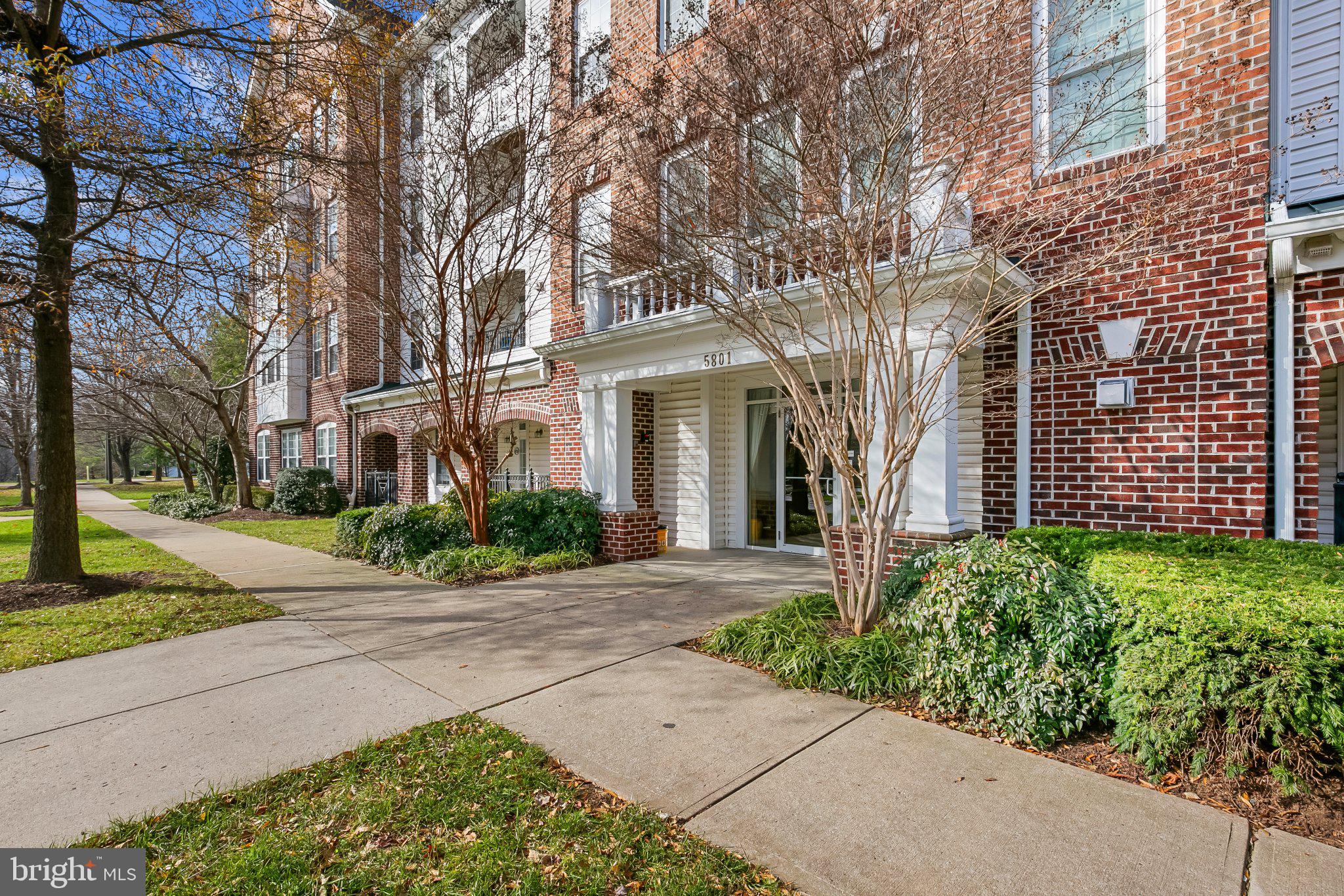 5801 CLIPPER LANE 204