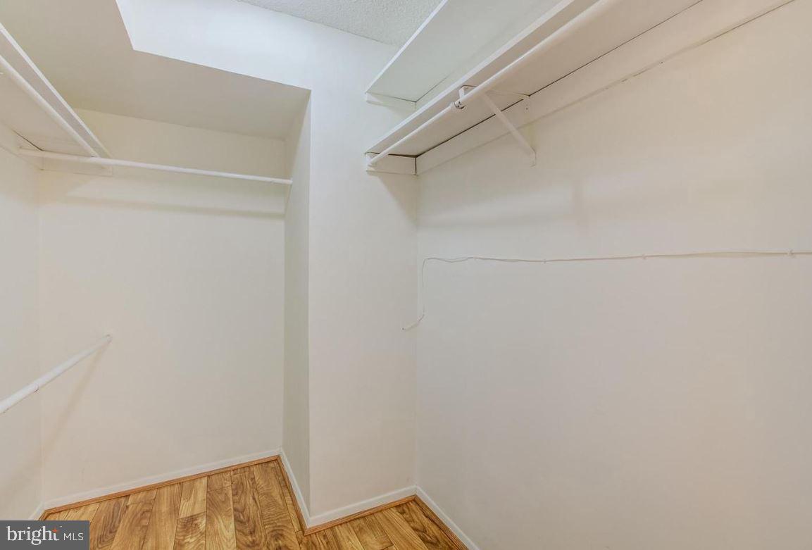 LANDMARK - Residential