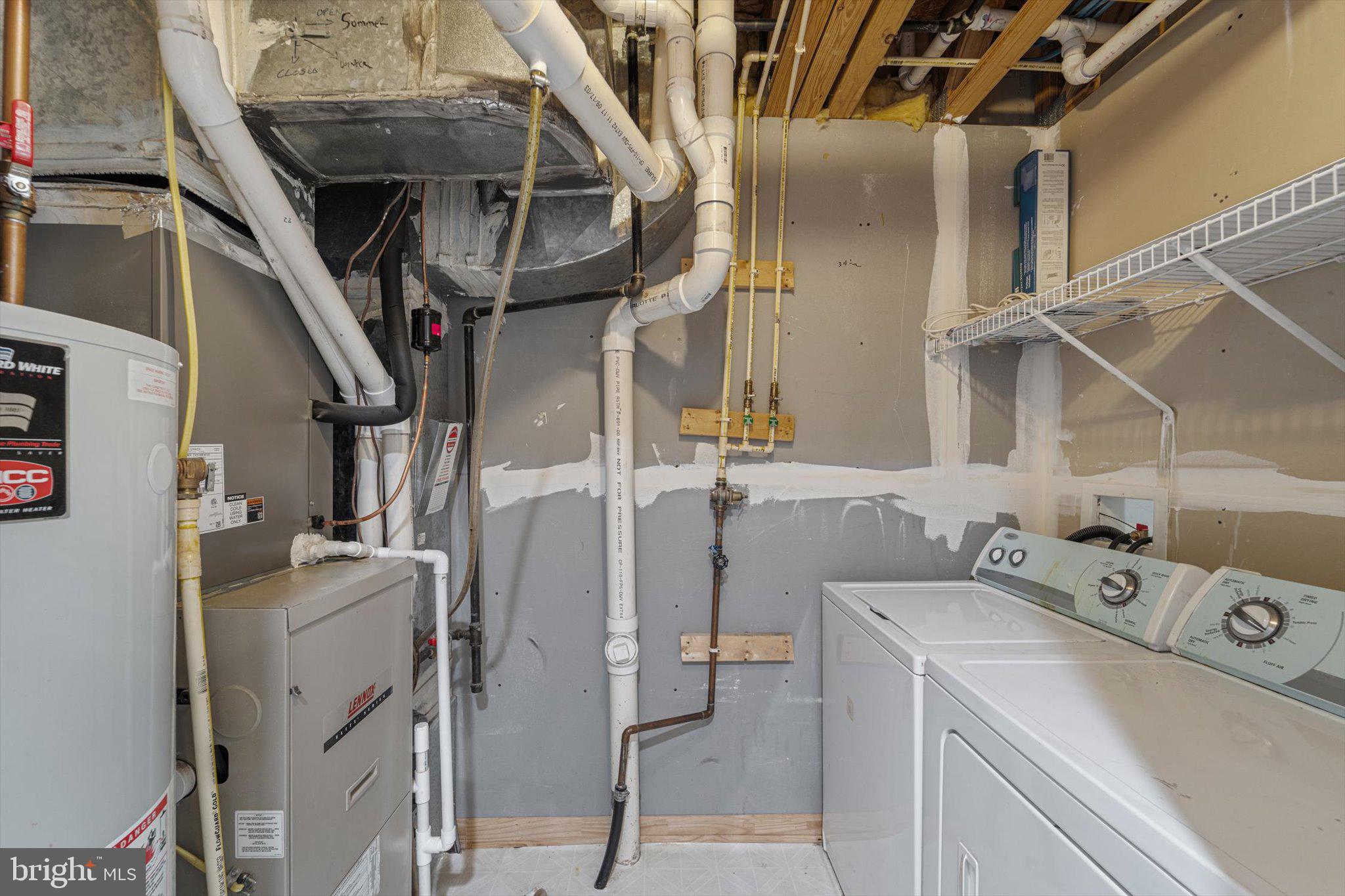 LAUREL HILL LANDBAY - Residential