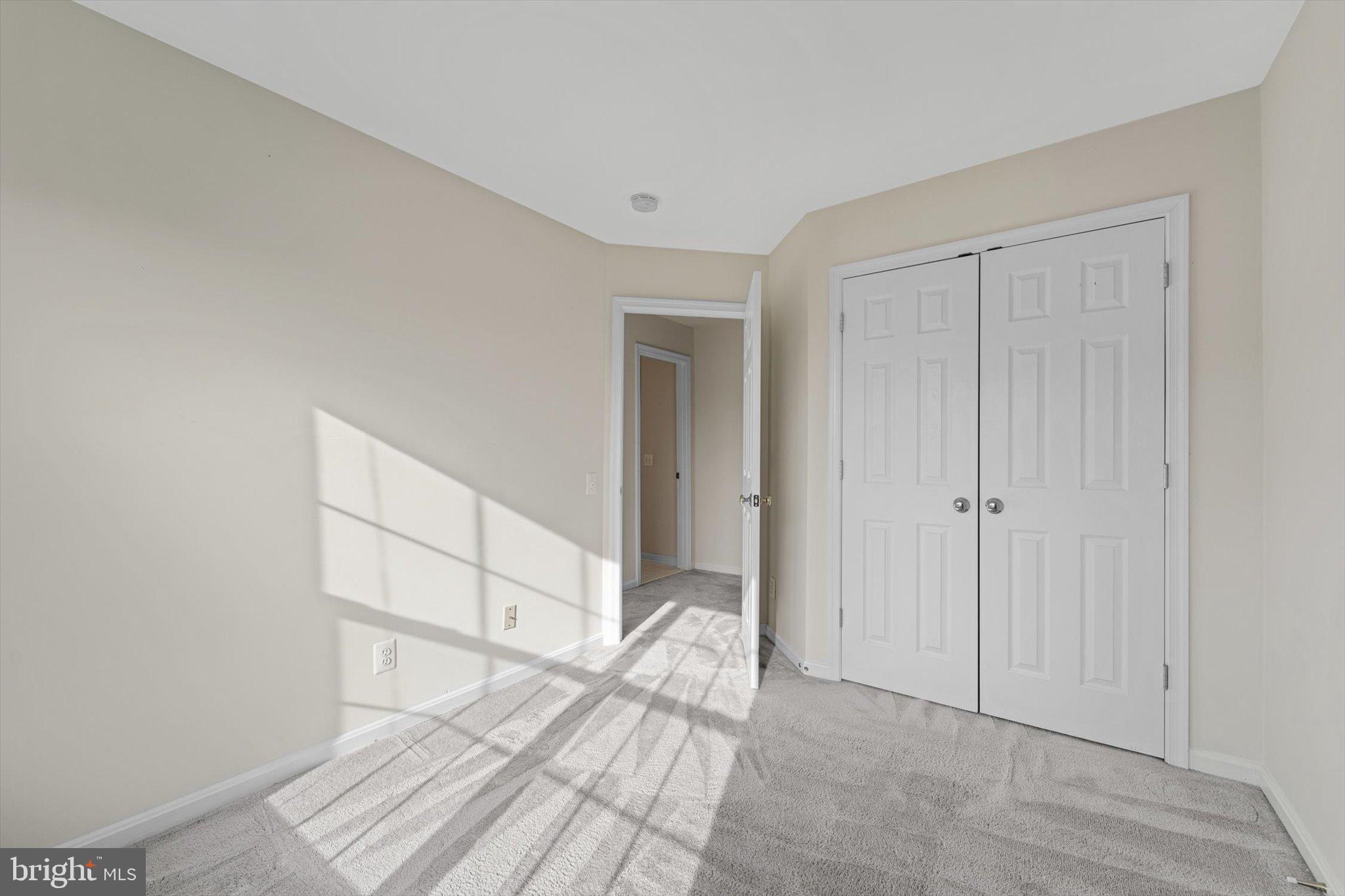 LAUREL HILL LANDBAY - Residential