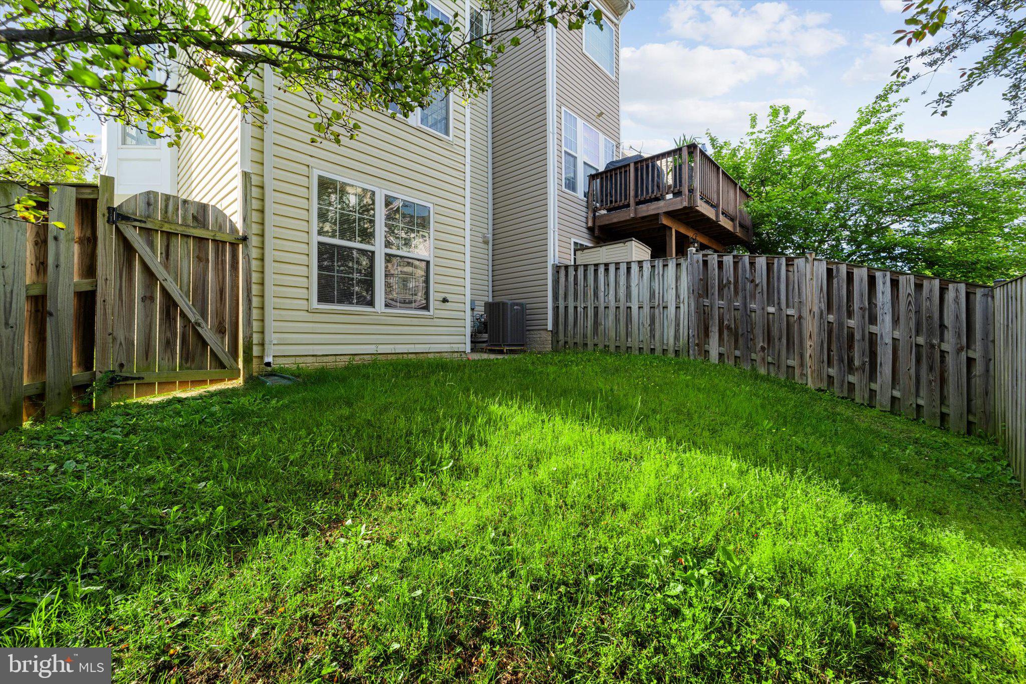 LAUREL HILL LANDBAY - Residential