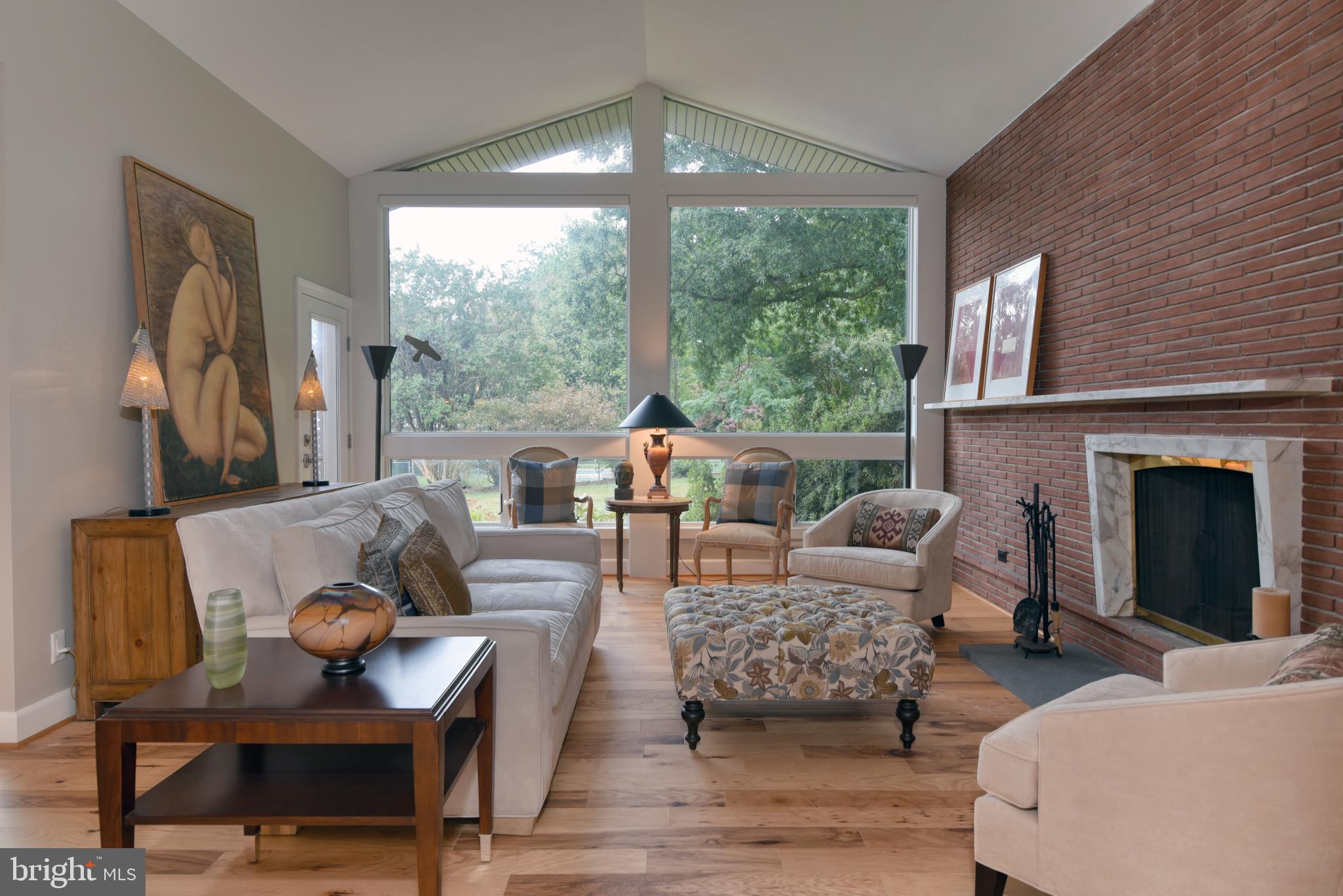 COLLEGE HEIGHTS - Residential