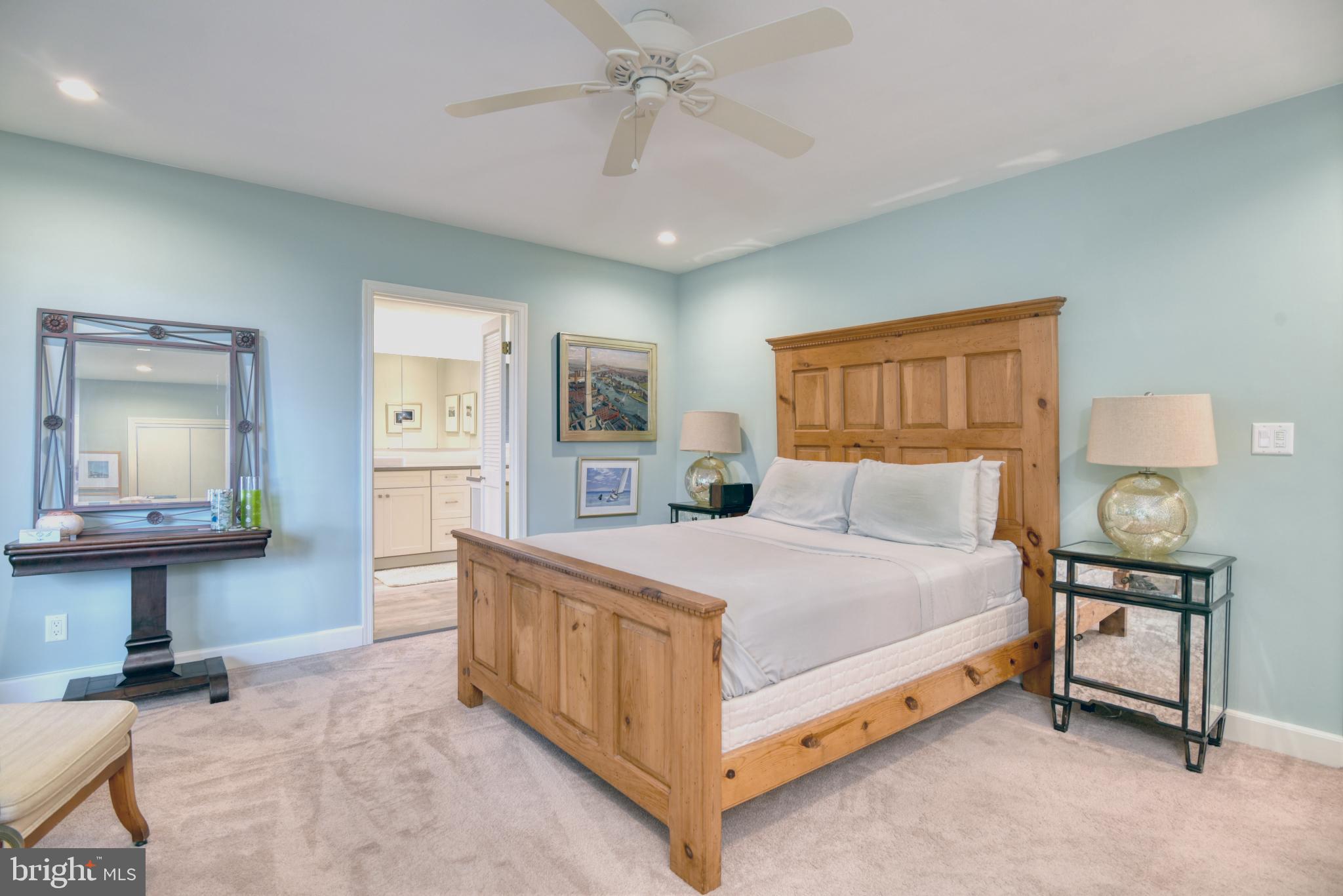 COLLEGE HEIGHTS - Residential