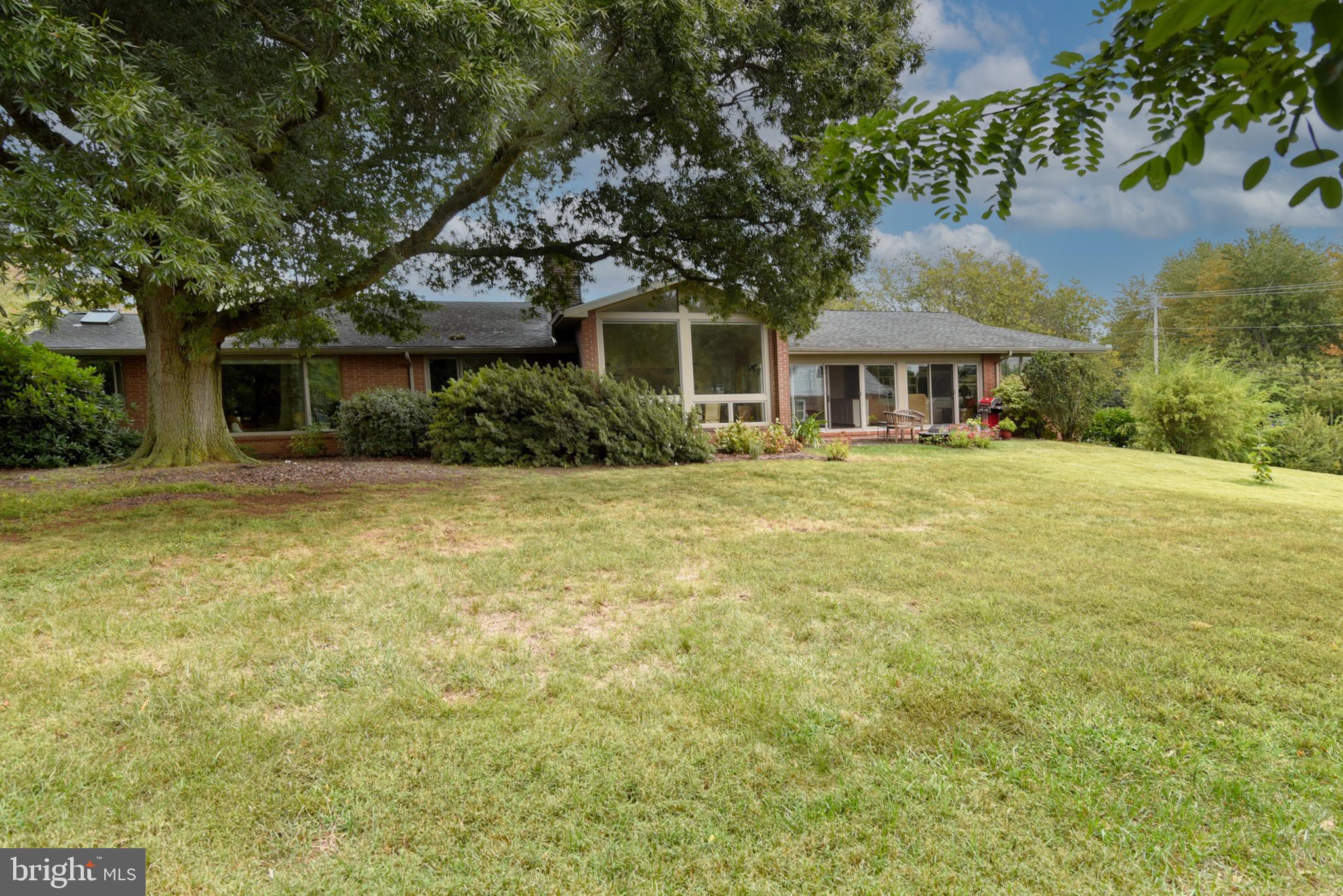 COLLEGE HEIGHTS - Residential