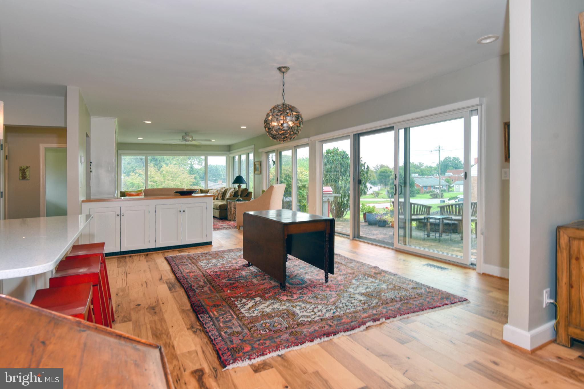 206 VALLEY