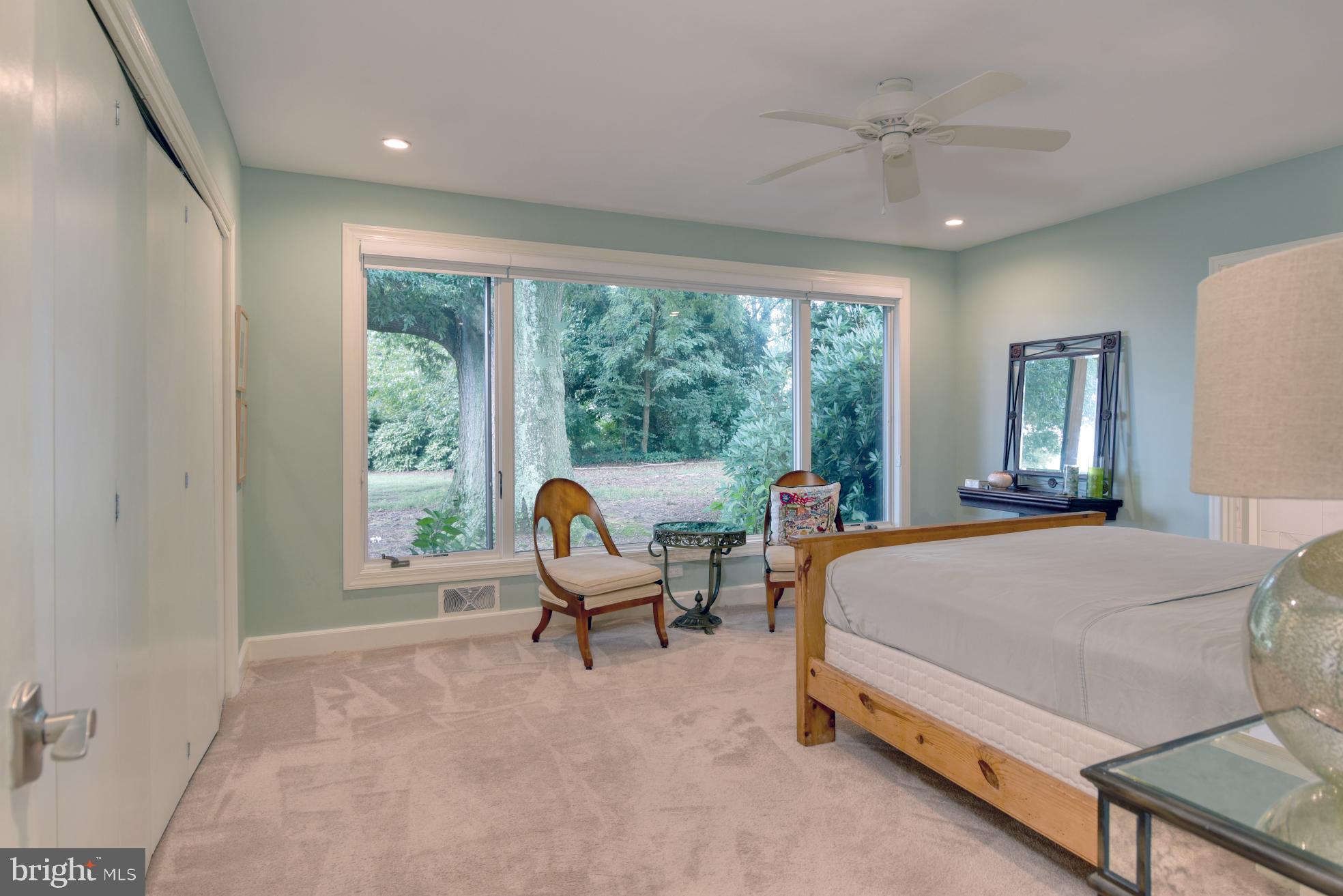 COLLEGE HEIGHTS - Residential