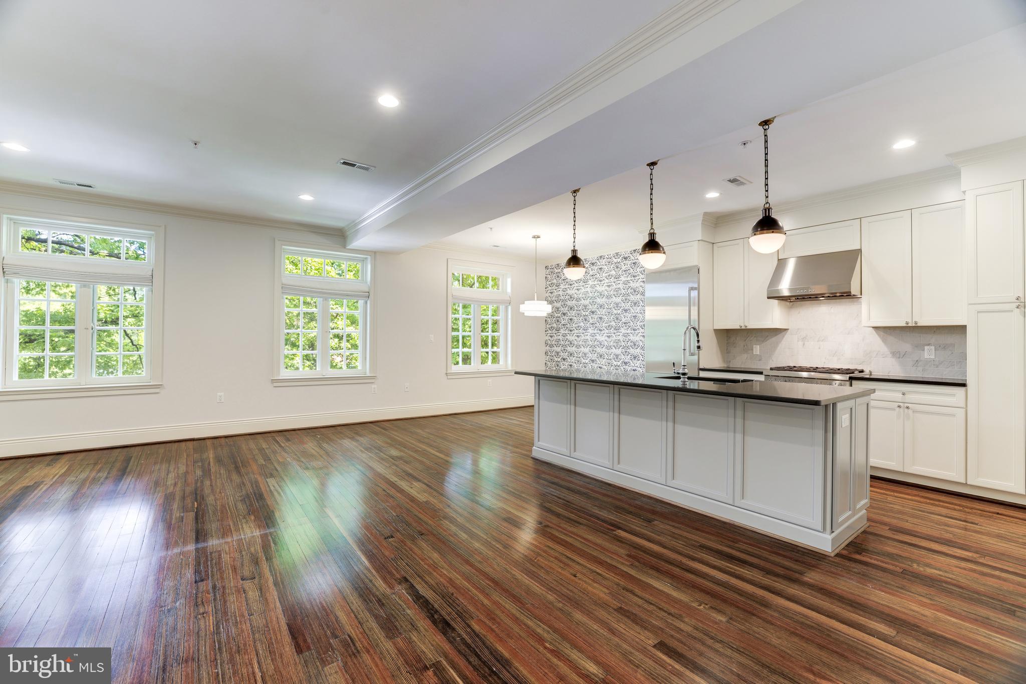 1848 BILTMORE STREET NW 4