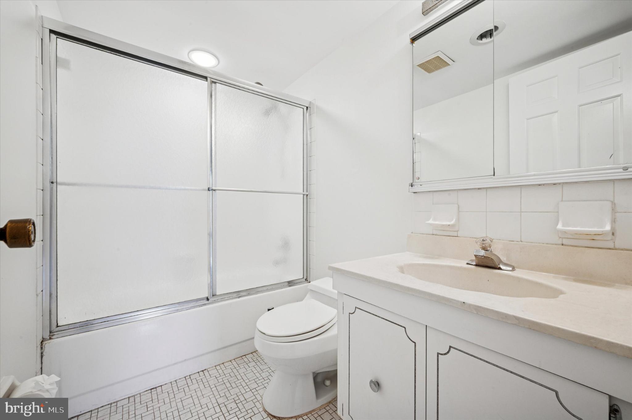 GREENHOUSE - Residential