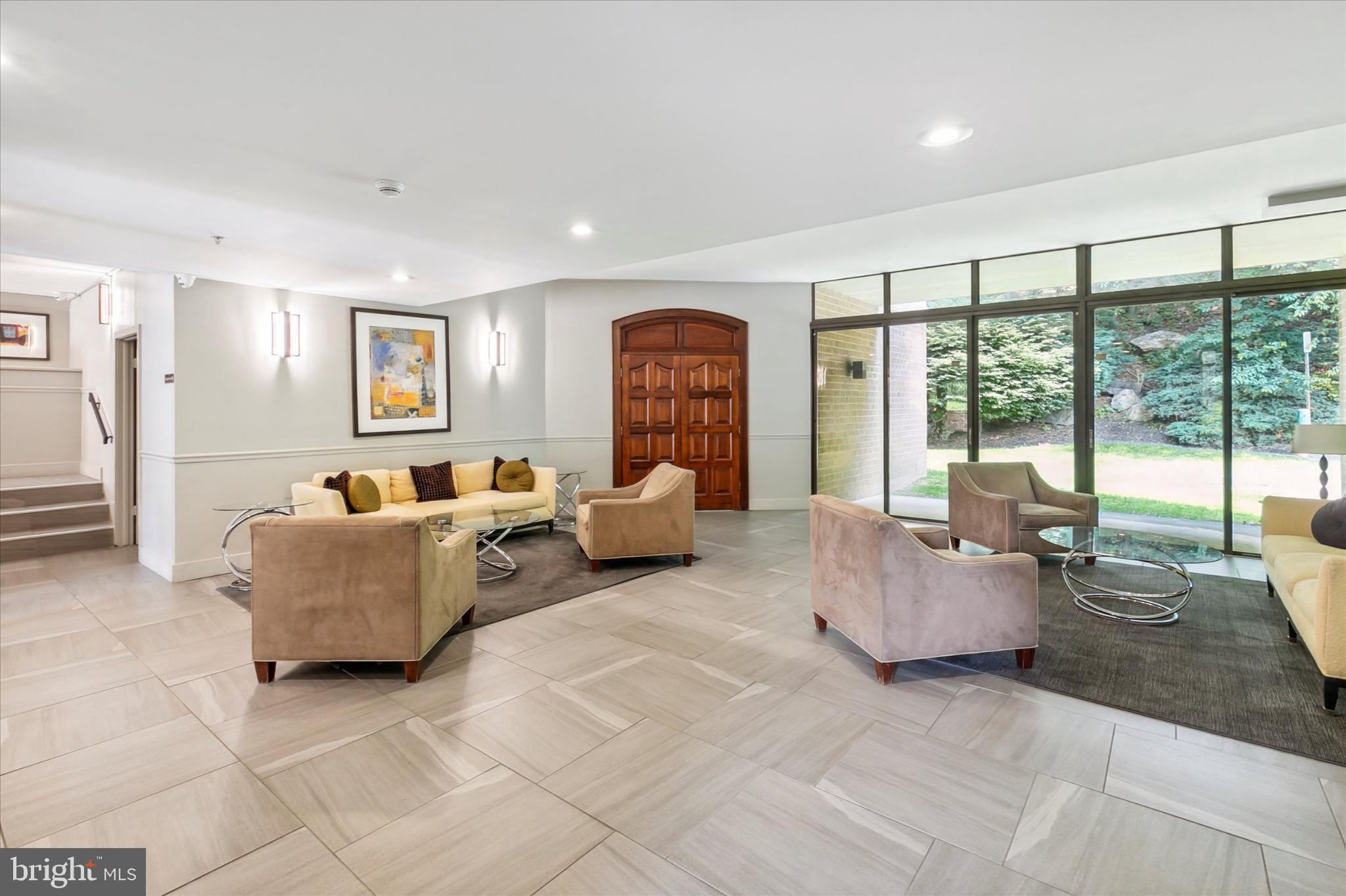 GREENHOUSE - Residential