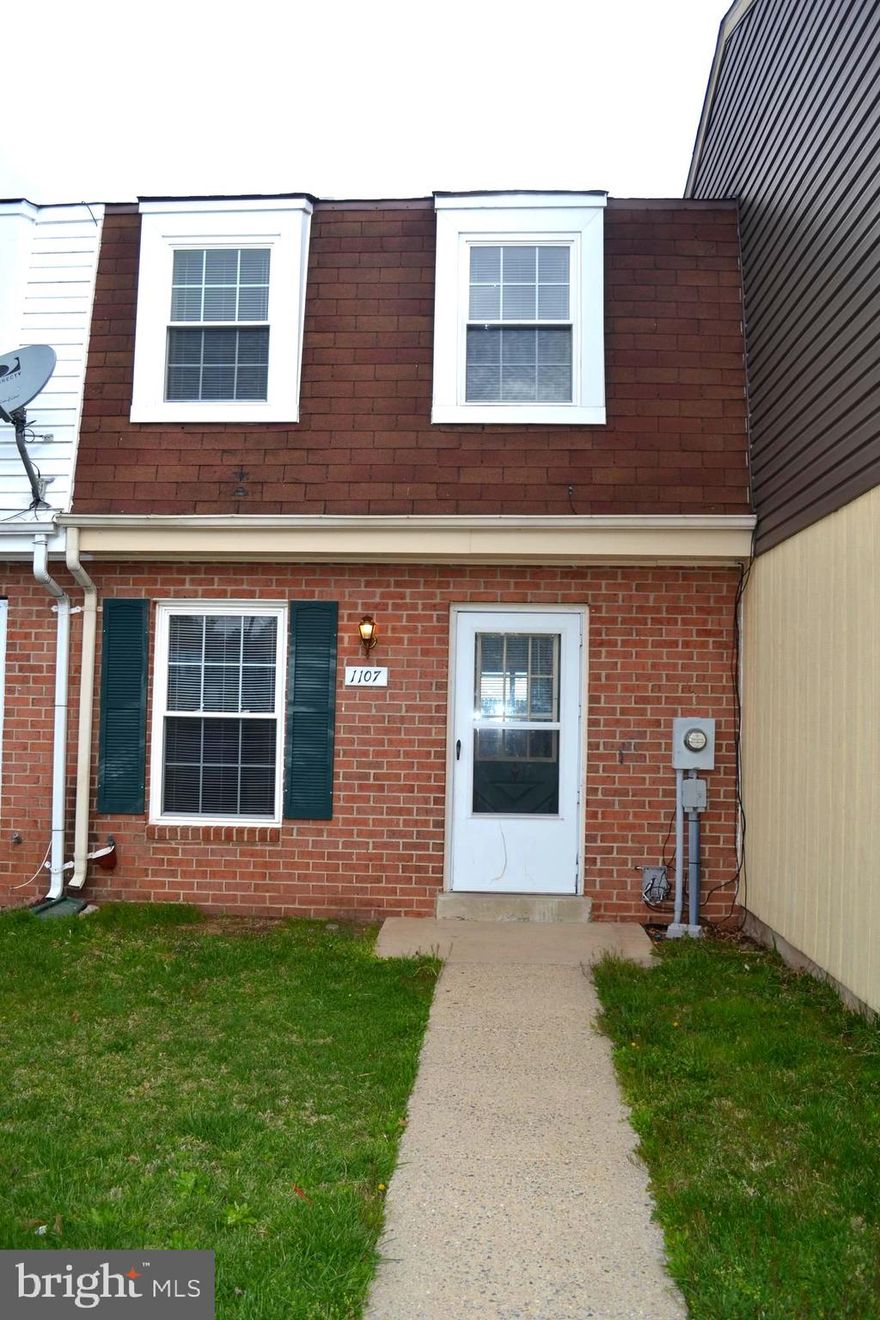 Renovated townhouse with 3 bedrooms and 1.5 bathroom in Frederick Heights.  New LVP floor on main level and new fridge.  Fully fenced back yard with small patio and storage shed.  Close to schools, shopping, restaurants and commuter routes.  The downtown of Frederick city is just a few miles away.