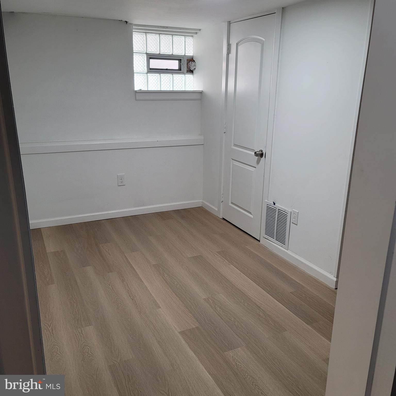 MORAVIA PARK - Residential