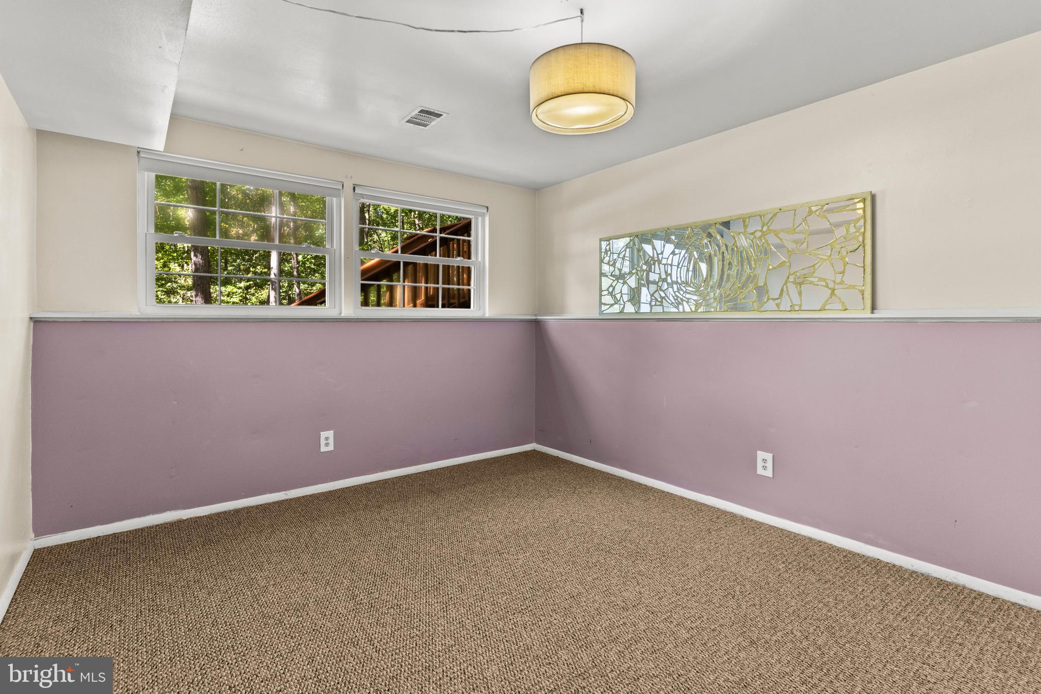 DEVONNE WOODS - Residential