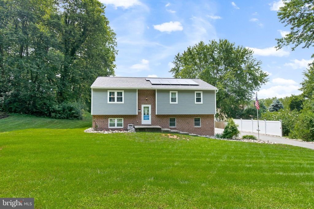 Photo of 2122 River Road, Bainbridge, PA 17502 (MLS # PALA2037734)