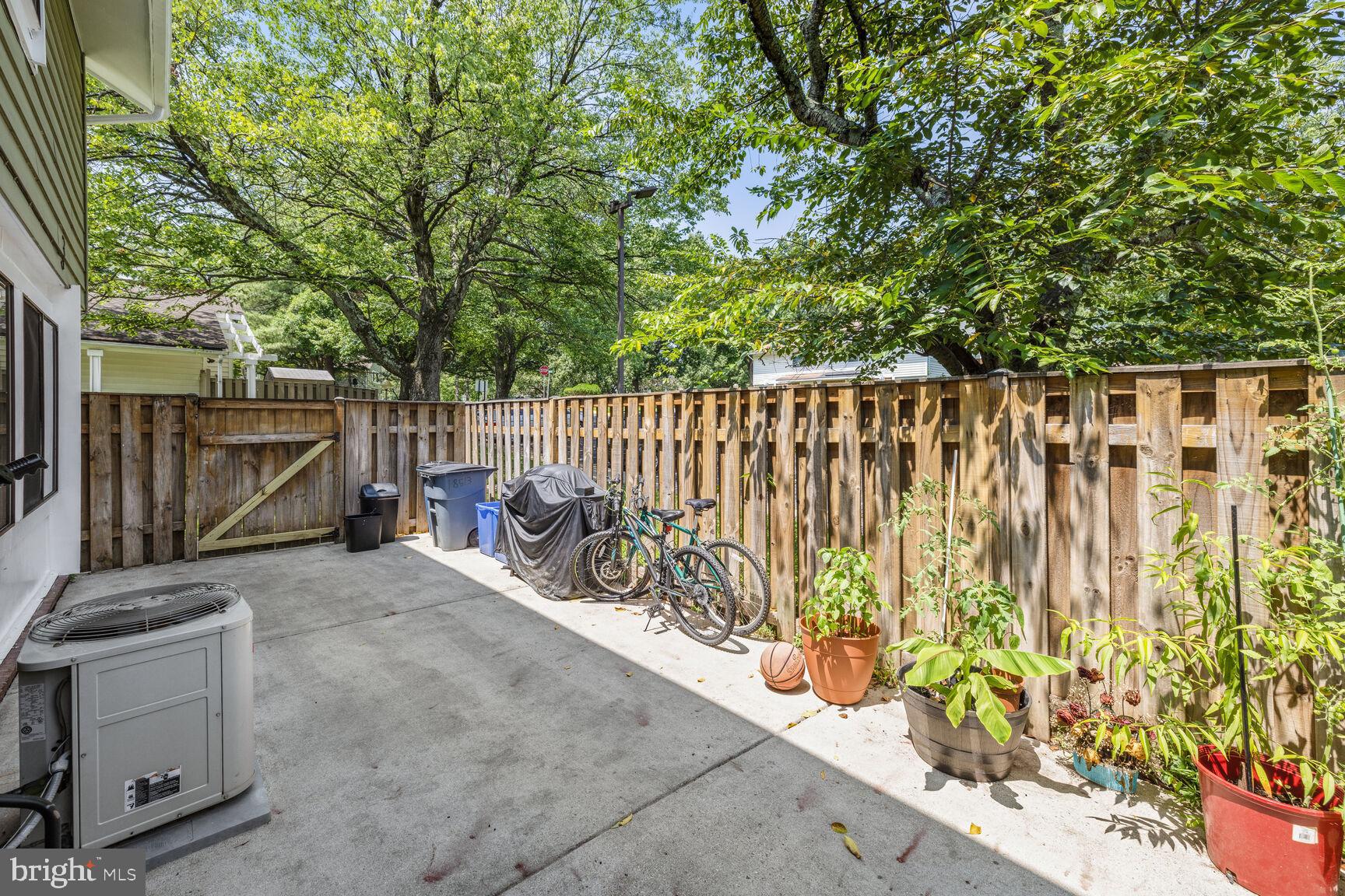 GERMANTOWN PARK - Residential