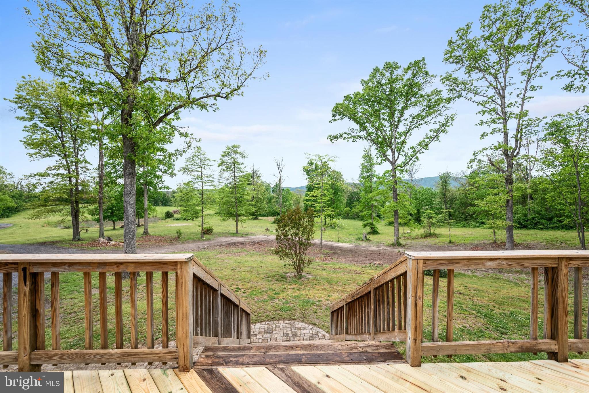 246 LOCUST LANE