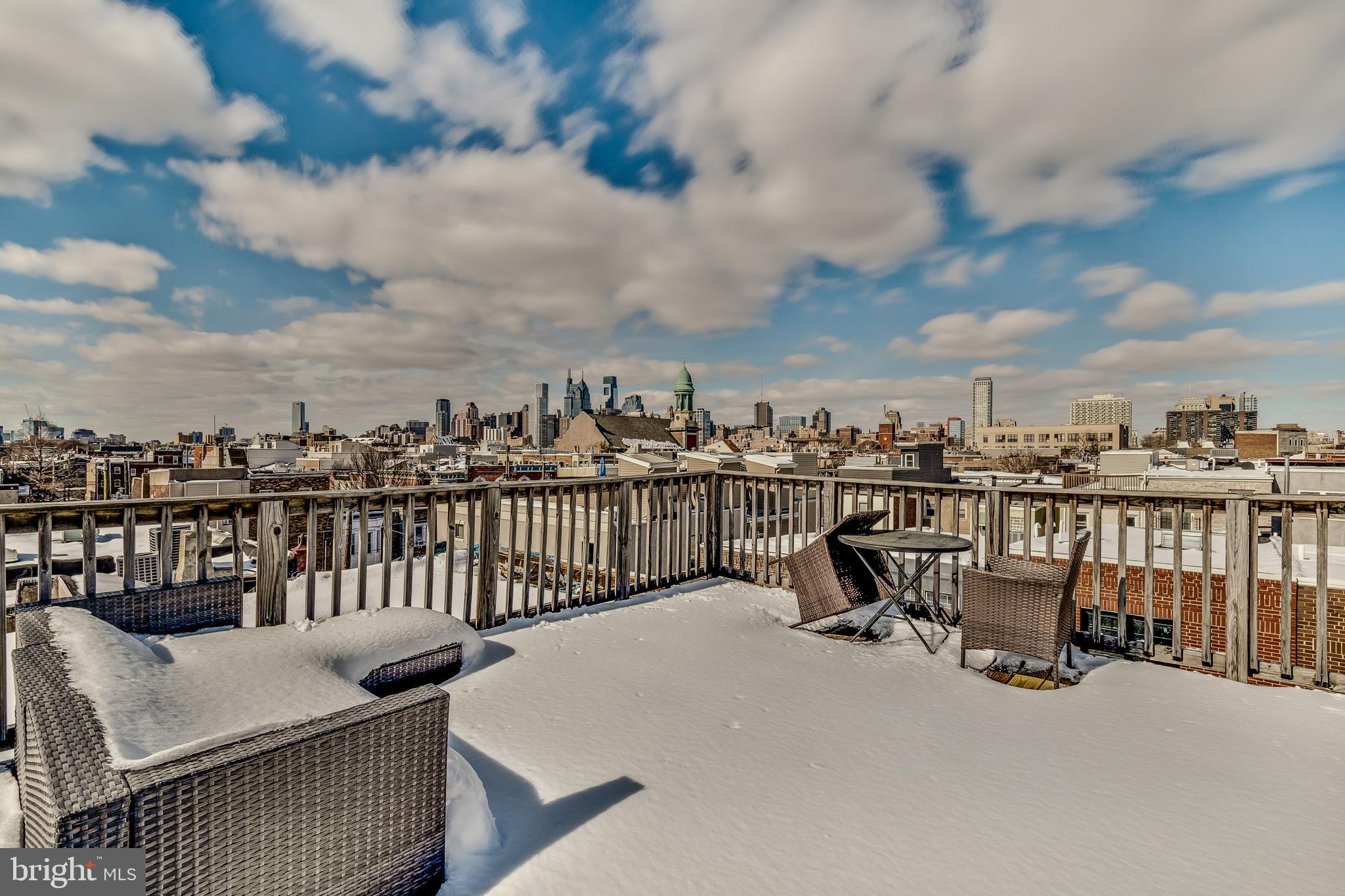 BELLA VISTA - Residential