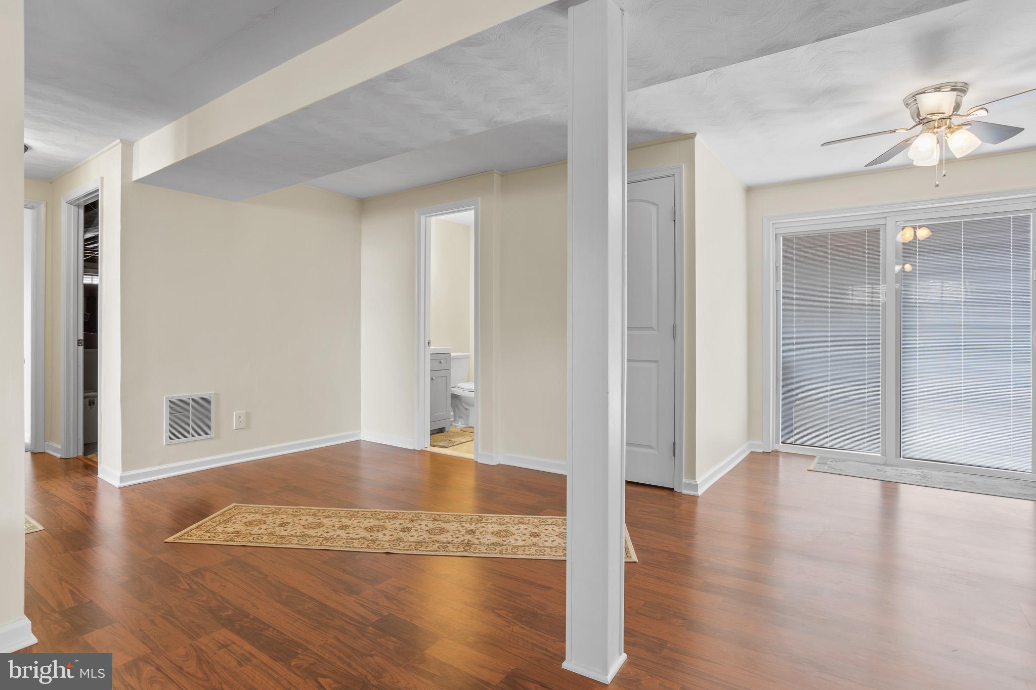 WHITE PLAINS - Residential