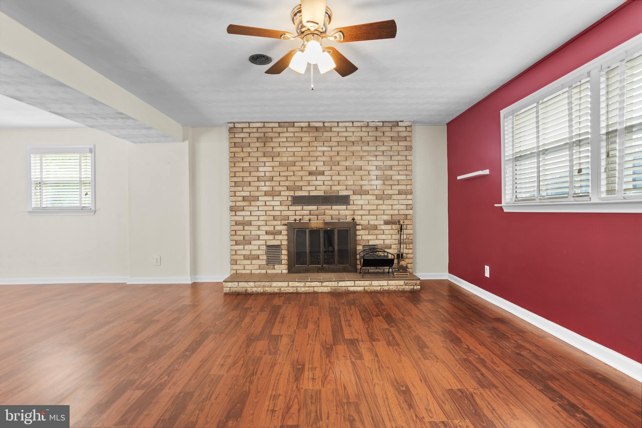 WHITE PLAINS - Residential