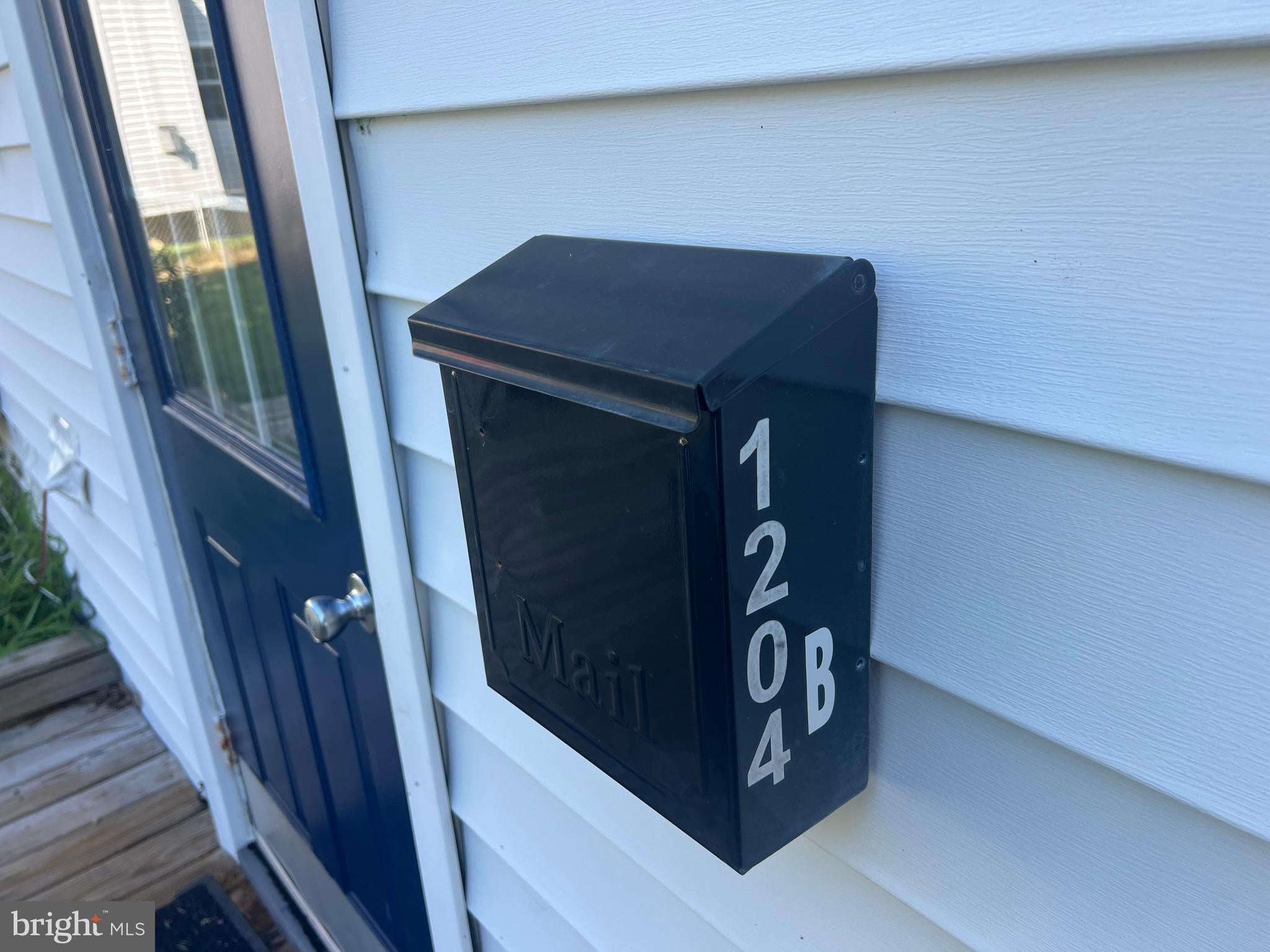 1204 CHESAPEAKE DRIVE