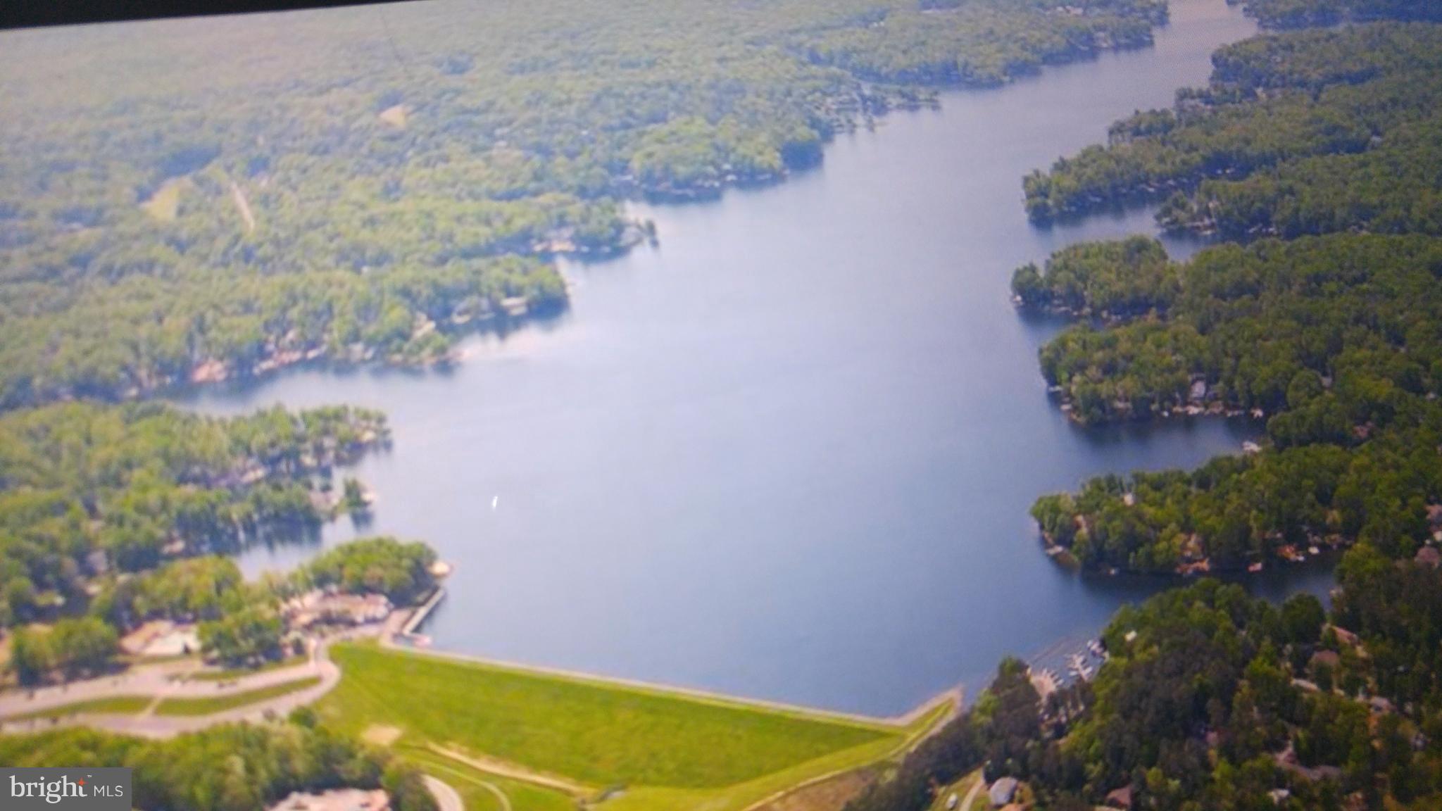 LAKE OF THE WOODS - Land