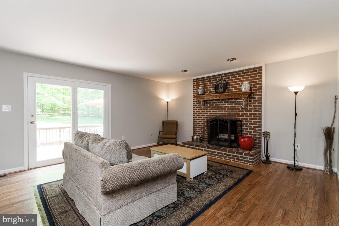 FOREST HILLS - Residential