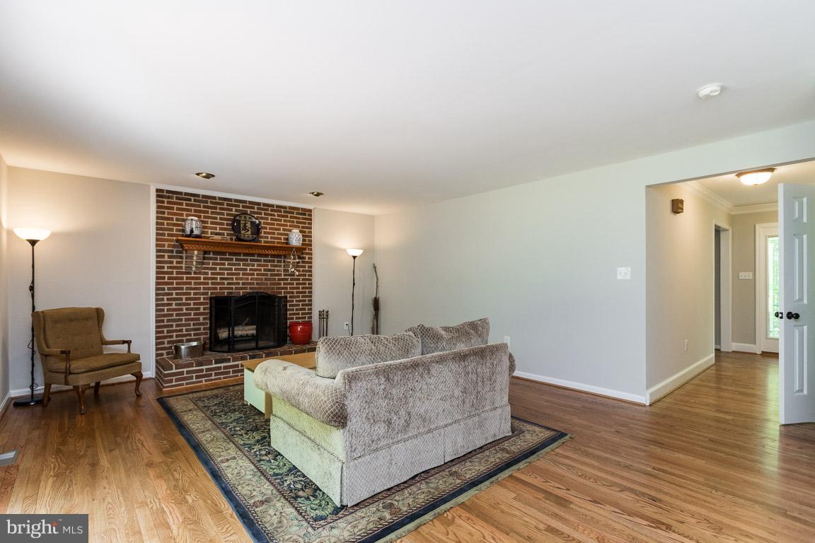 FOREST HILLS - Residential