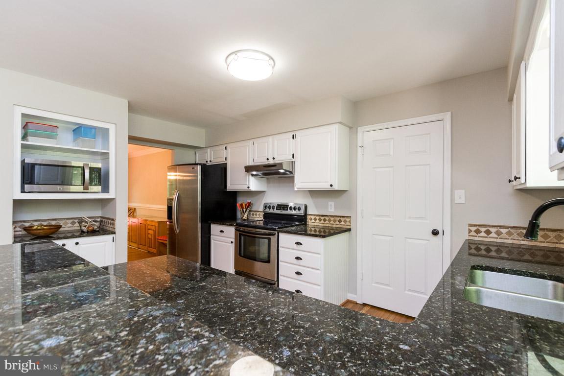 FOREST HILLS - Residential