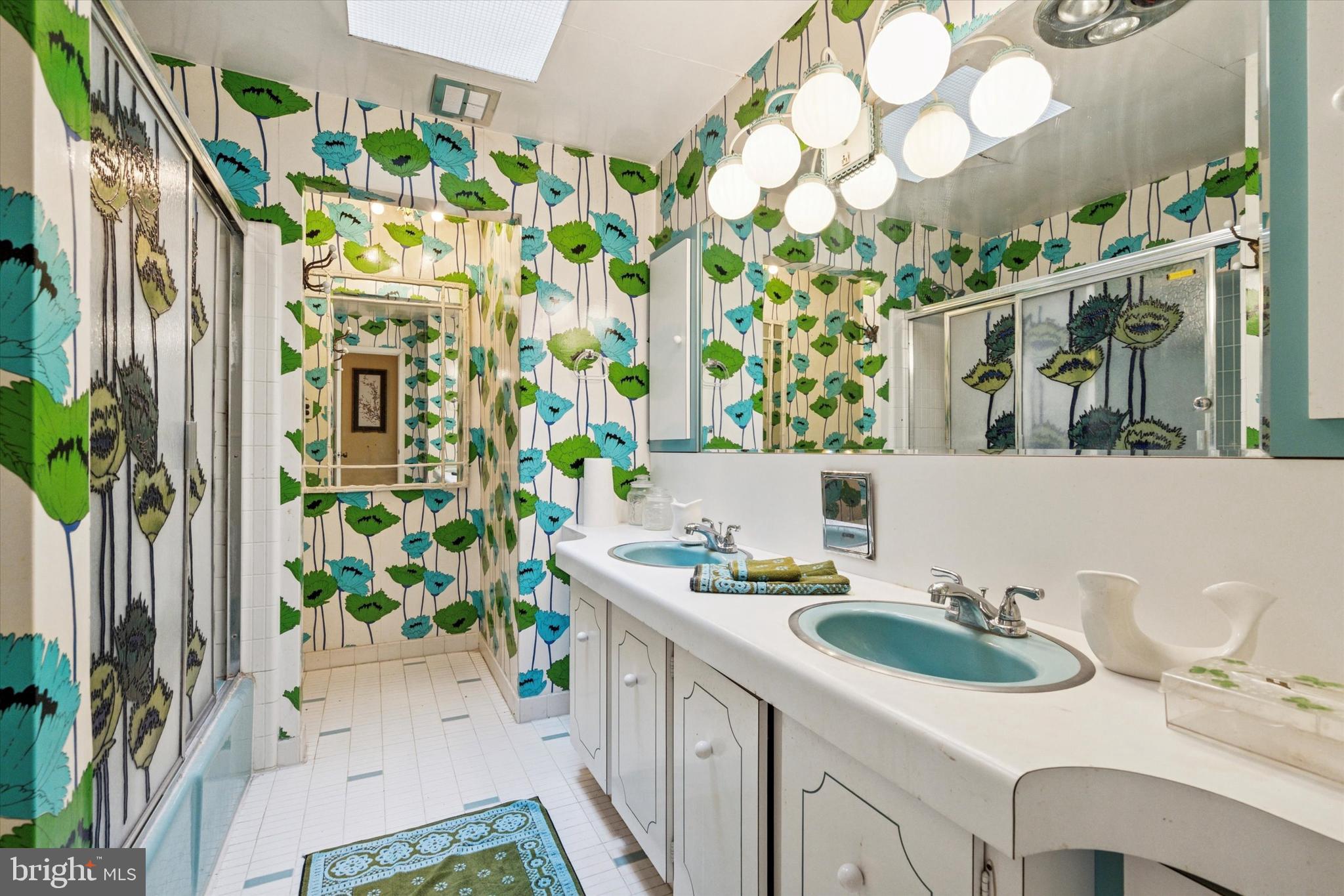 ELKINS PARK - Residential